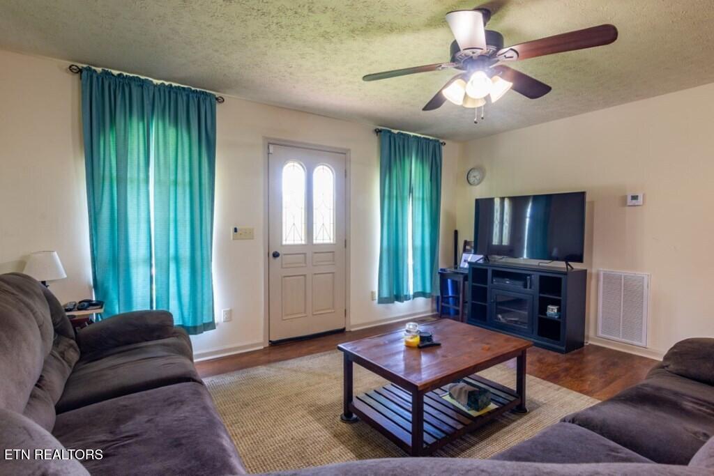 501 Pin Hook Road Spring City TN 37381