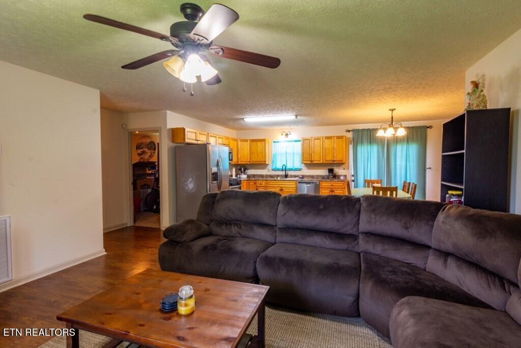 501 Pin Hook Road Spring City TN 37381