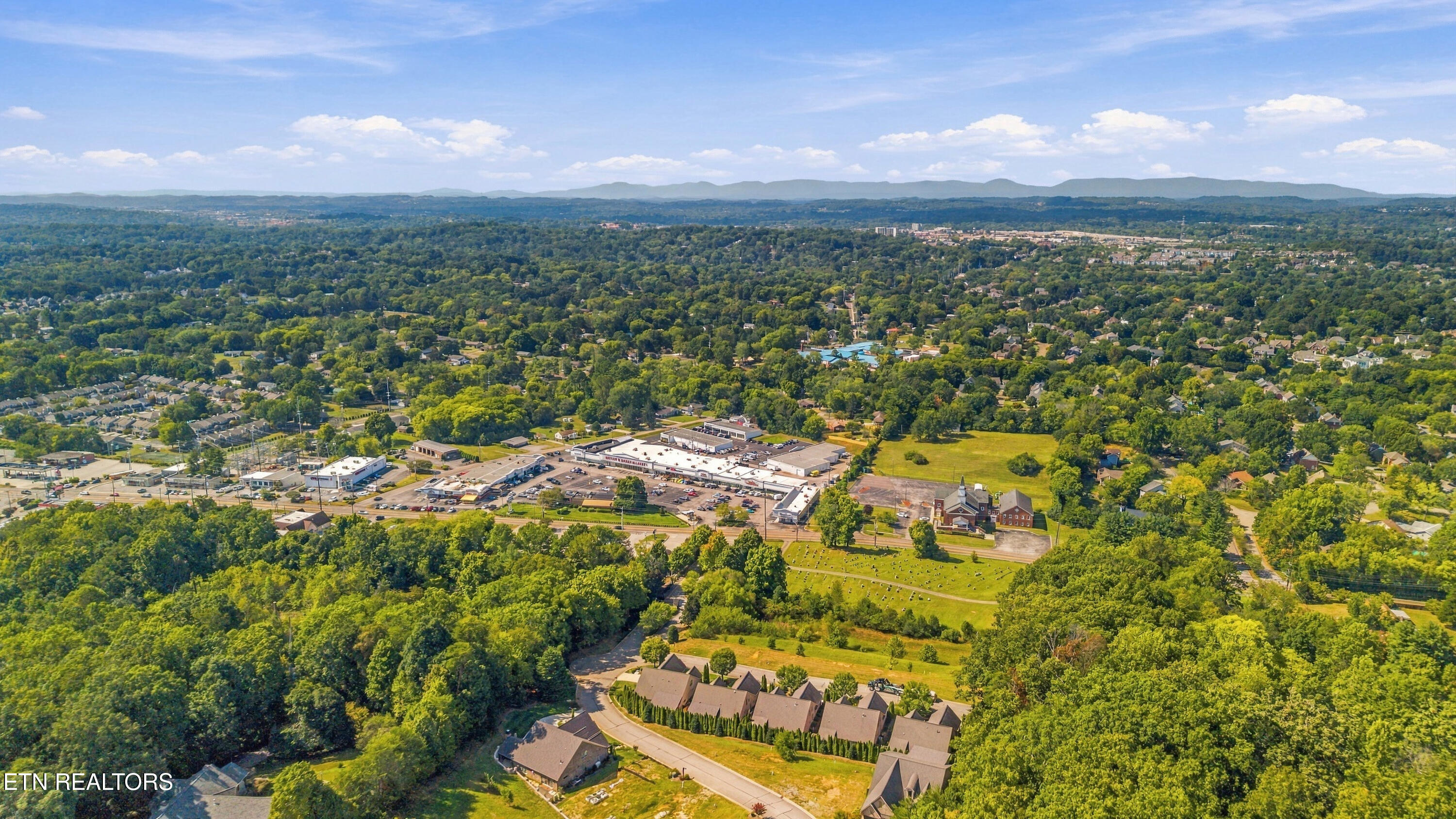 7422 Windrock View Way Knoxville TN 37919