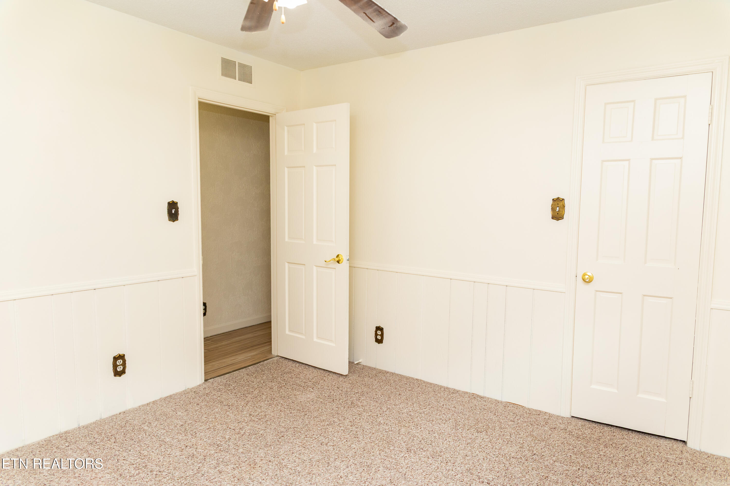 302 Park View Pigeon Forge TN 37863
