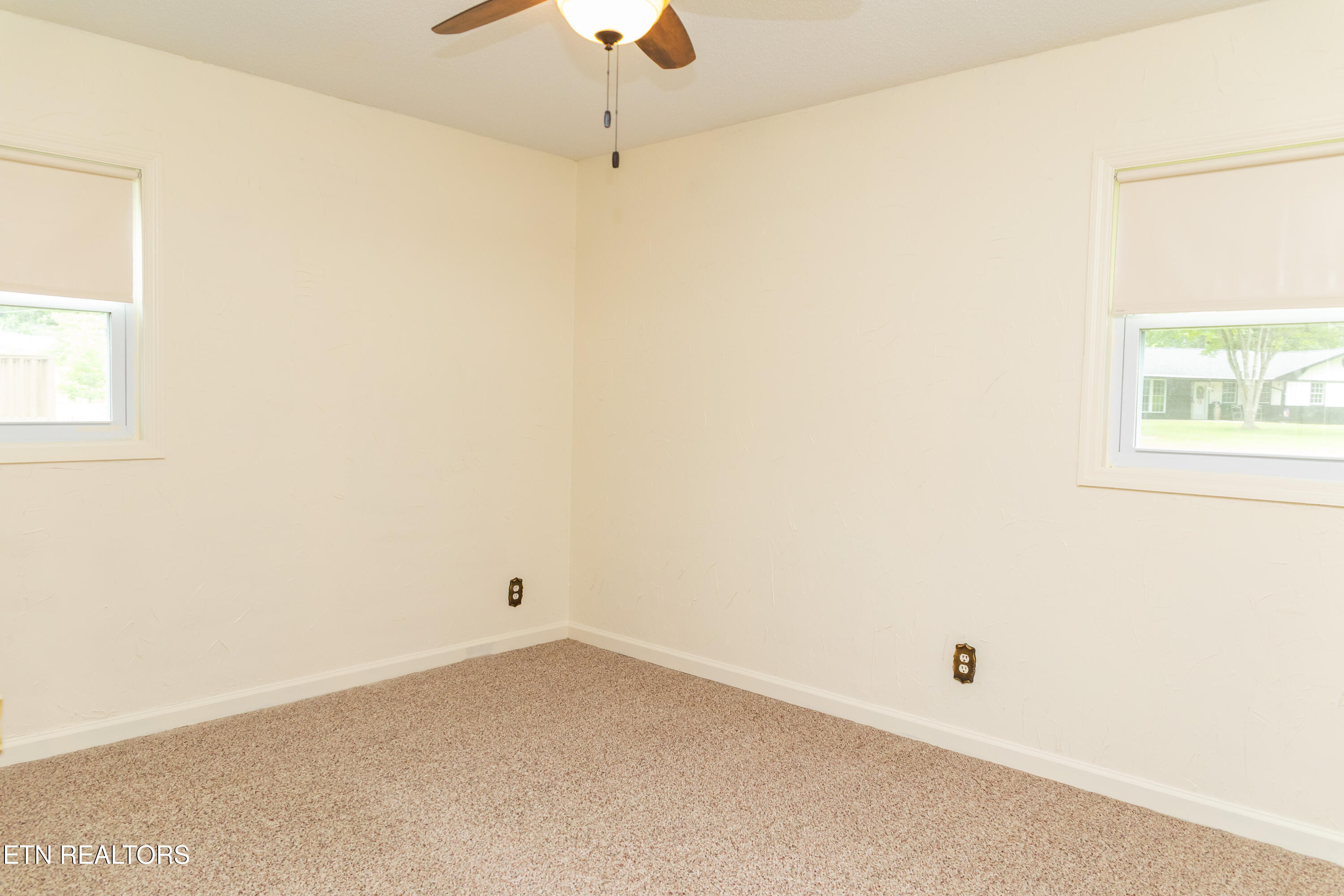 302 Park View Pigeon Forge TN 37863