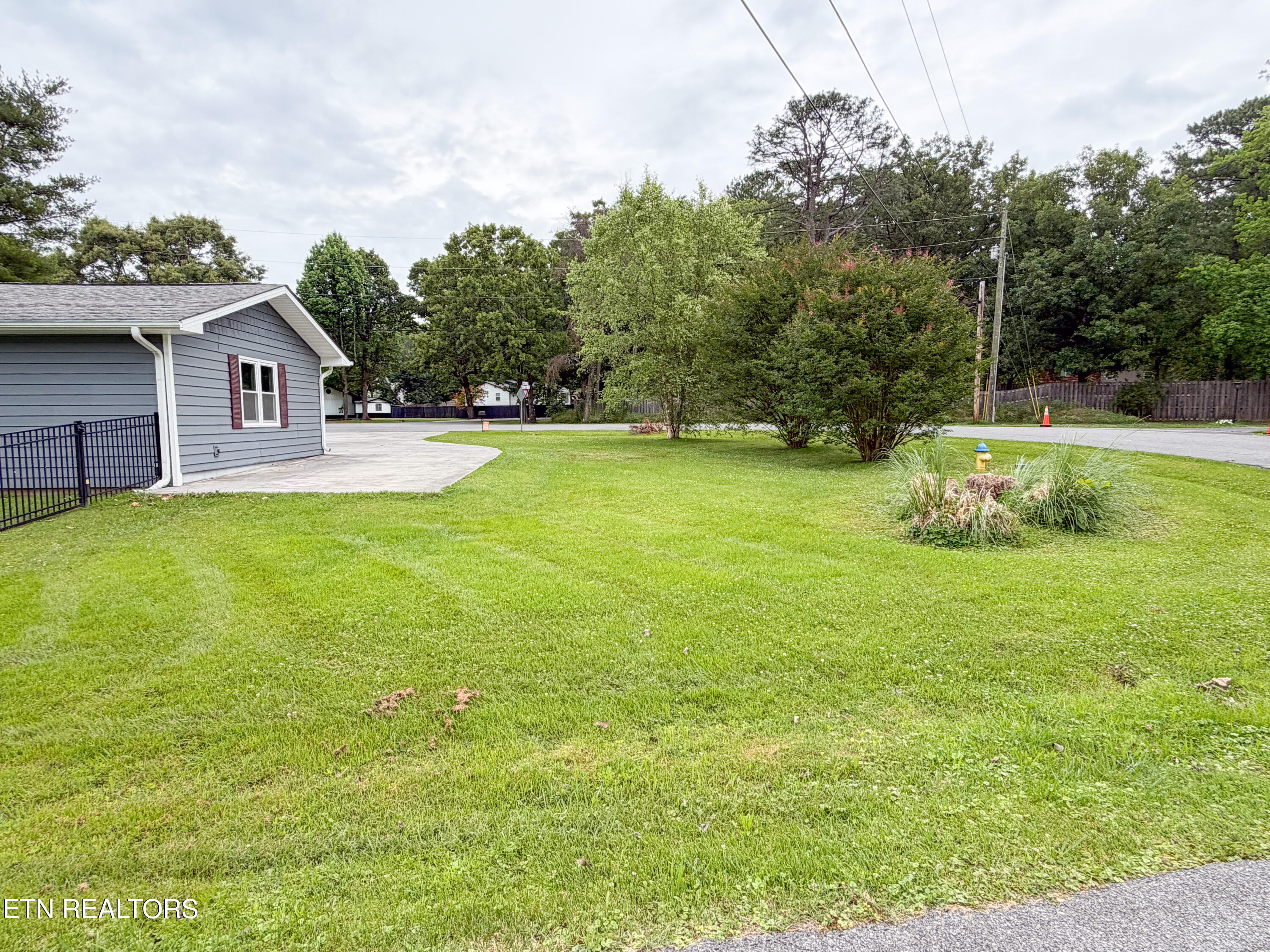 302 Park View Pigeon Forge TN 37863