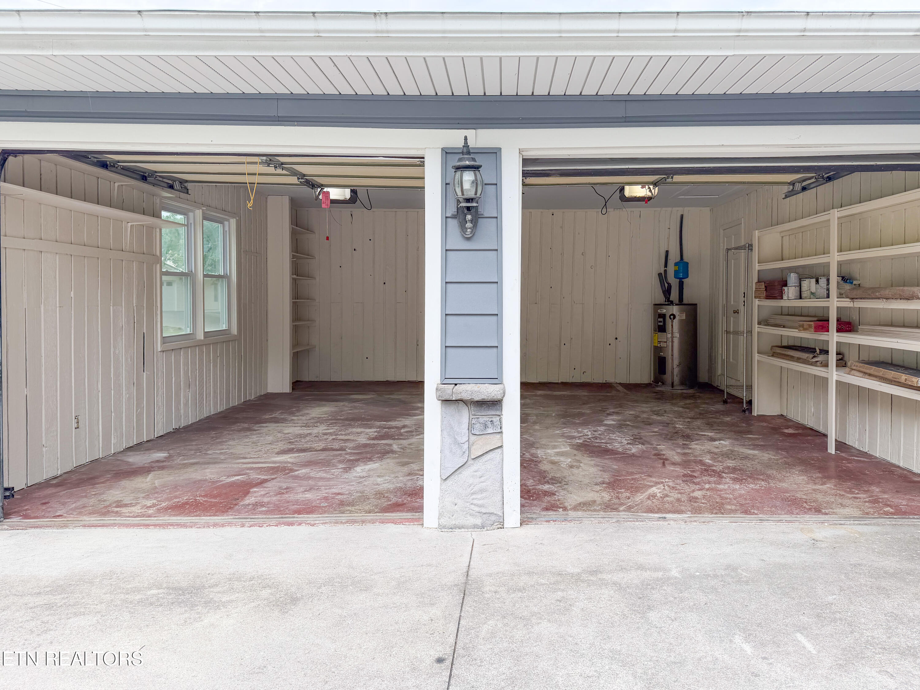 302 Park View Pigeon Forge TN 37863