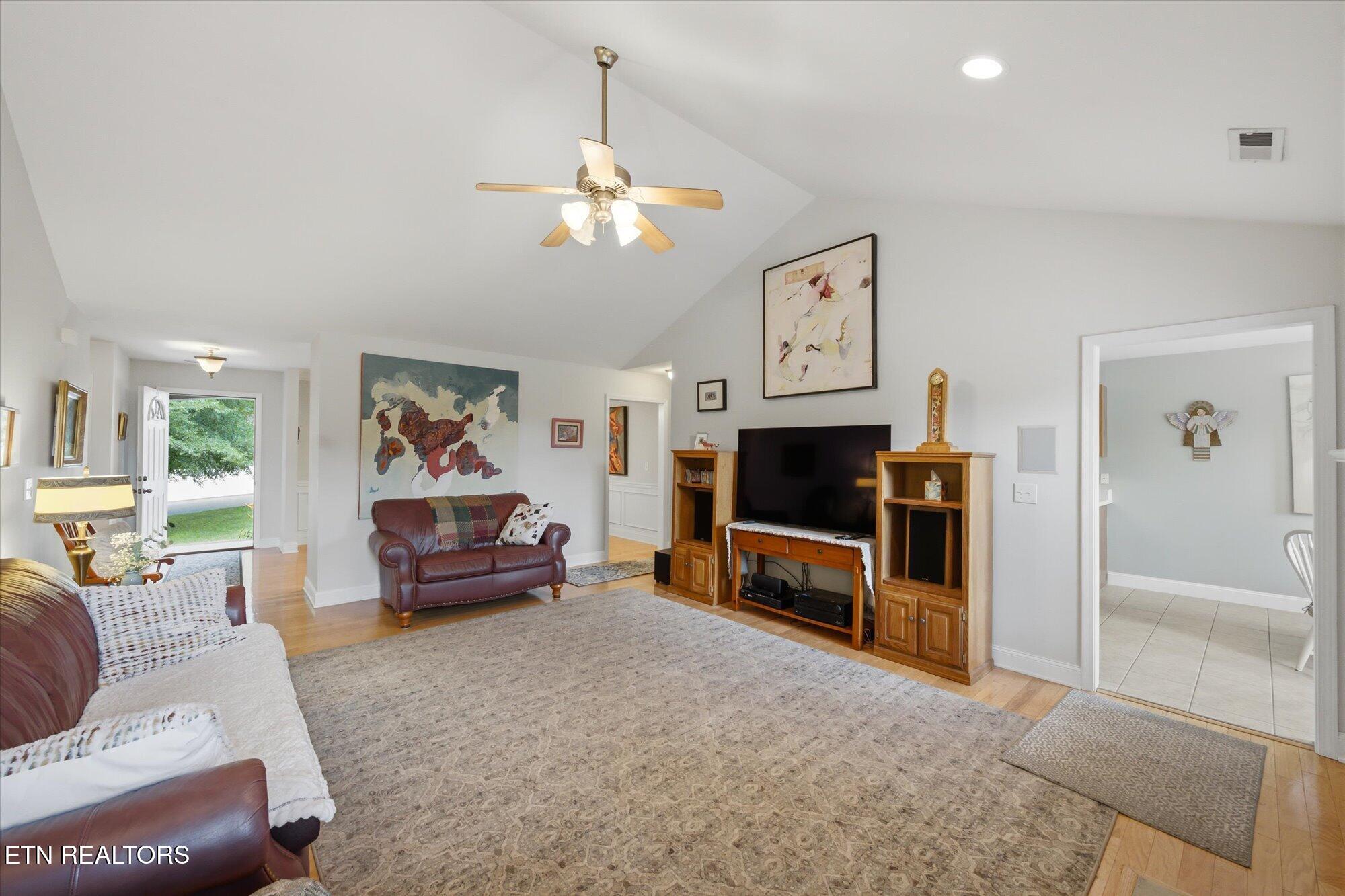 8127 Canter Lane Powell TN 37849