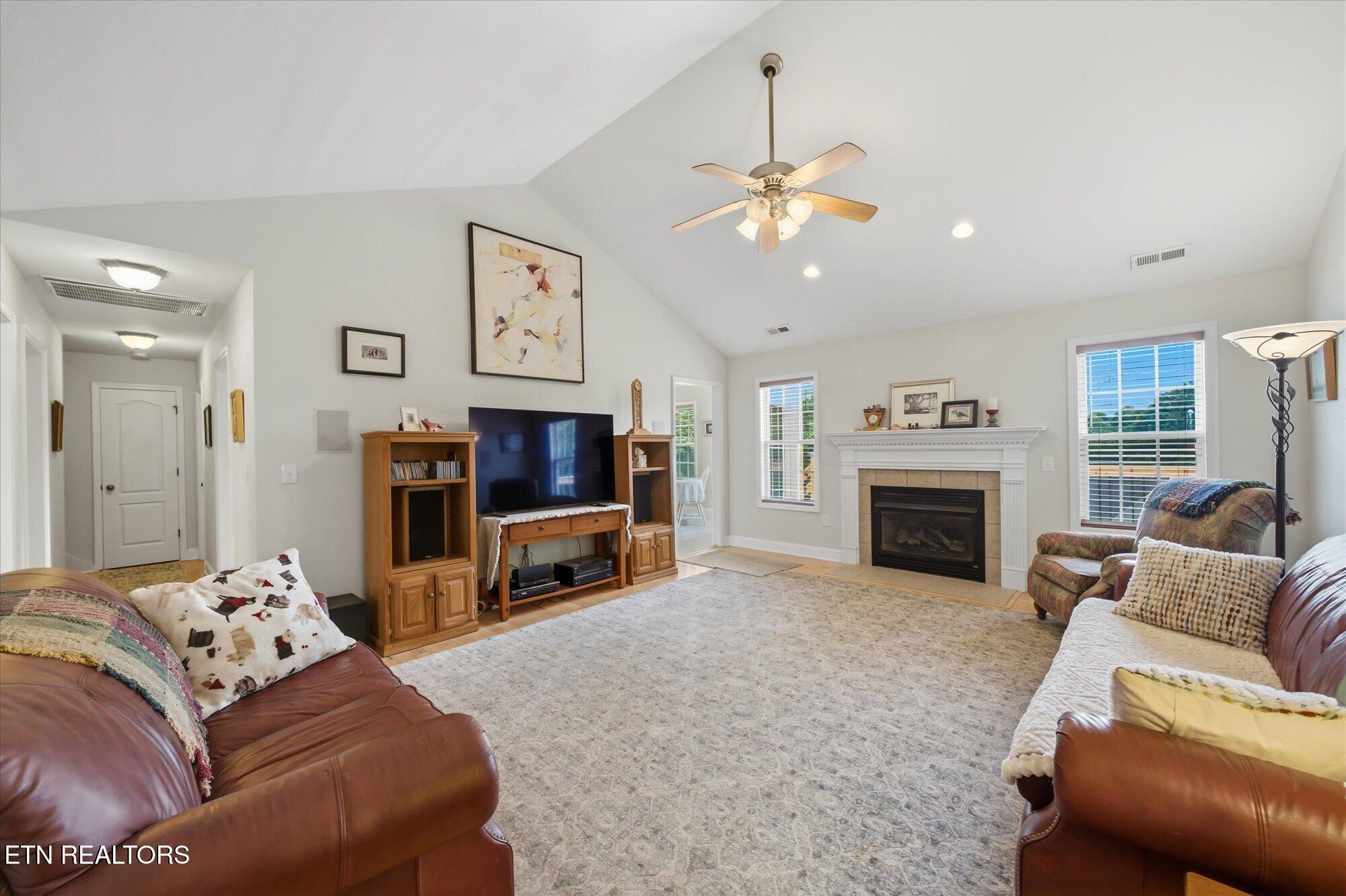 8127 Canter Lane Powell TN 37849