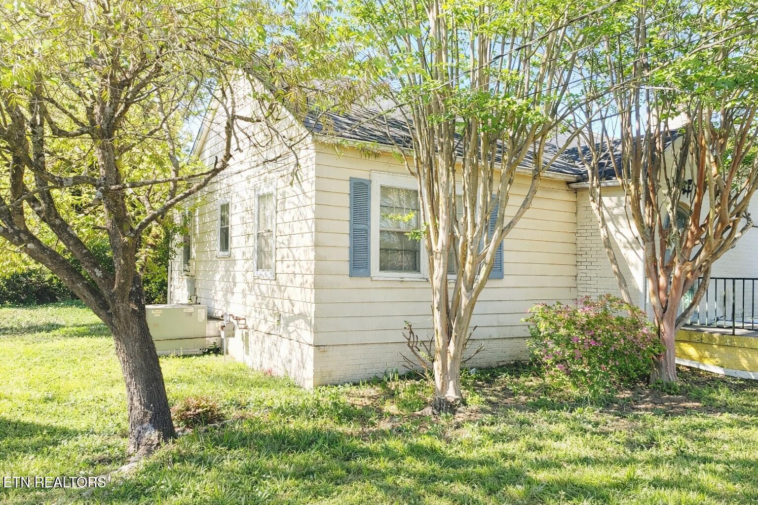 2527 Fairmont Boulevard Knoxville TN 37917