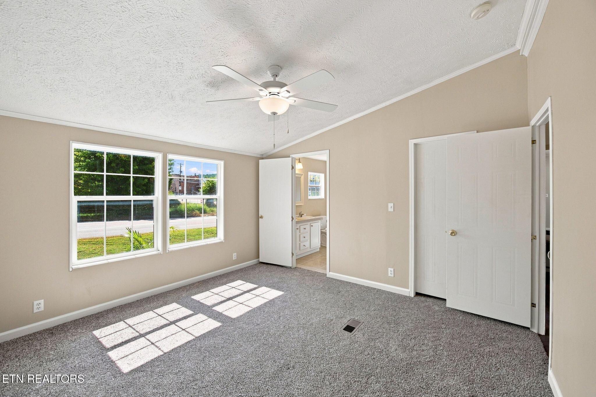 200 N Indiana Avenue Lafollette TN 37766