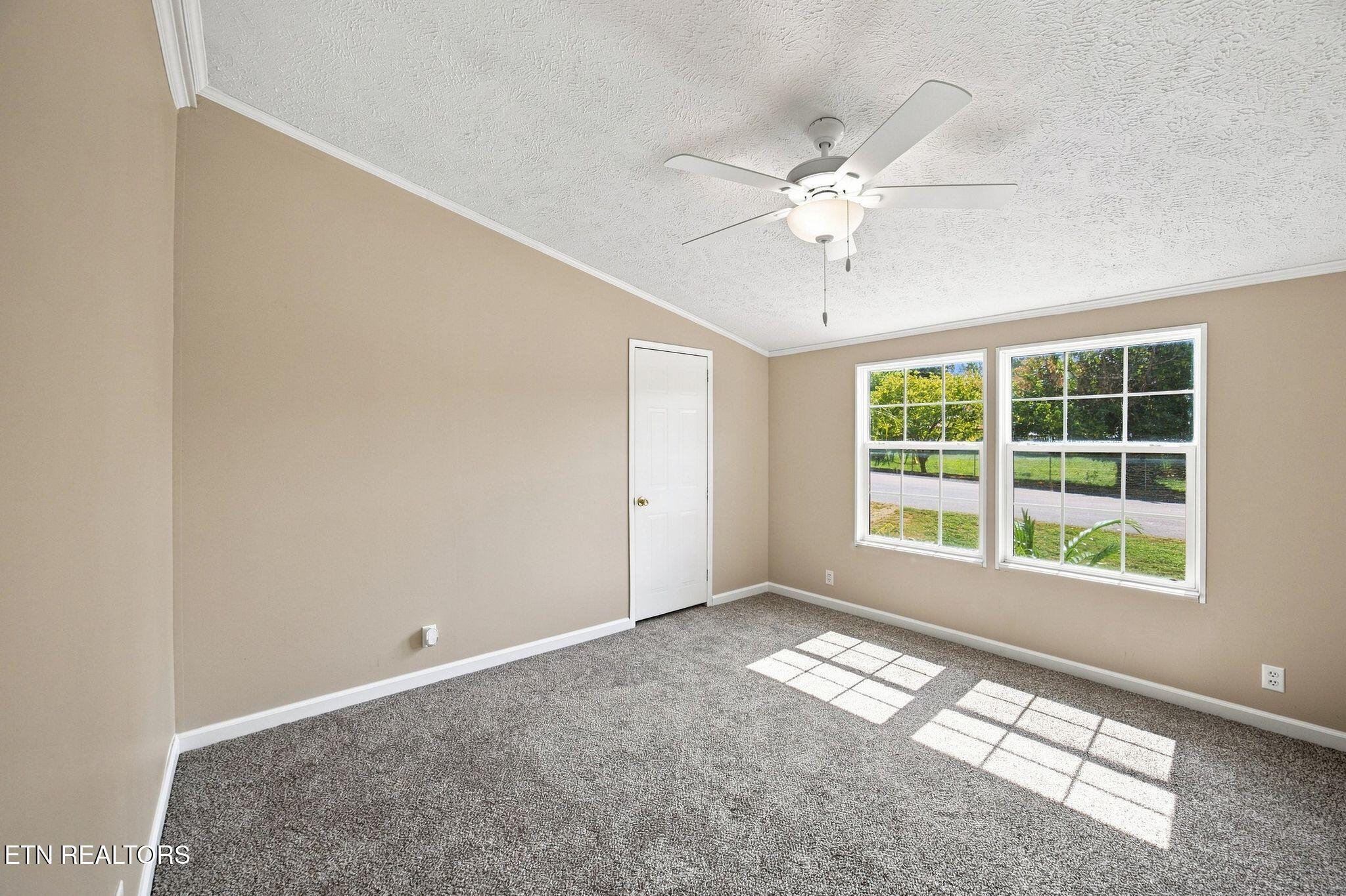 200 N Indiana Avenue Lafollette TN 37766