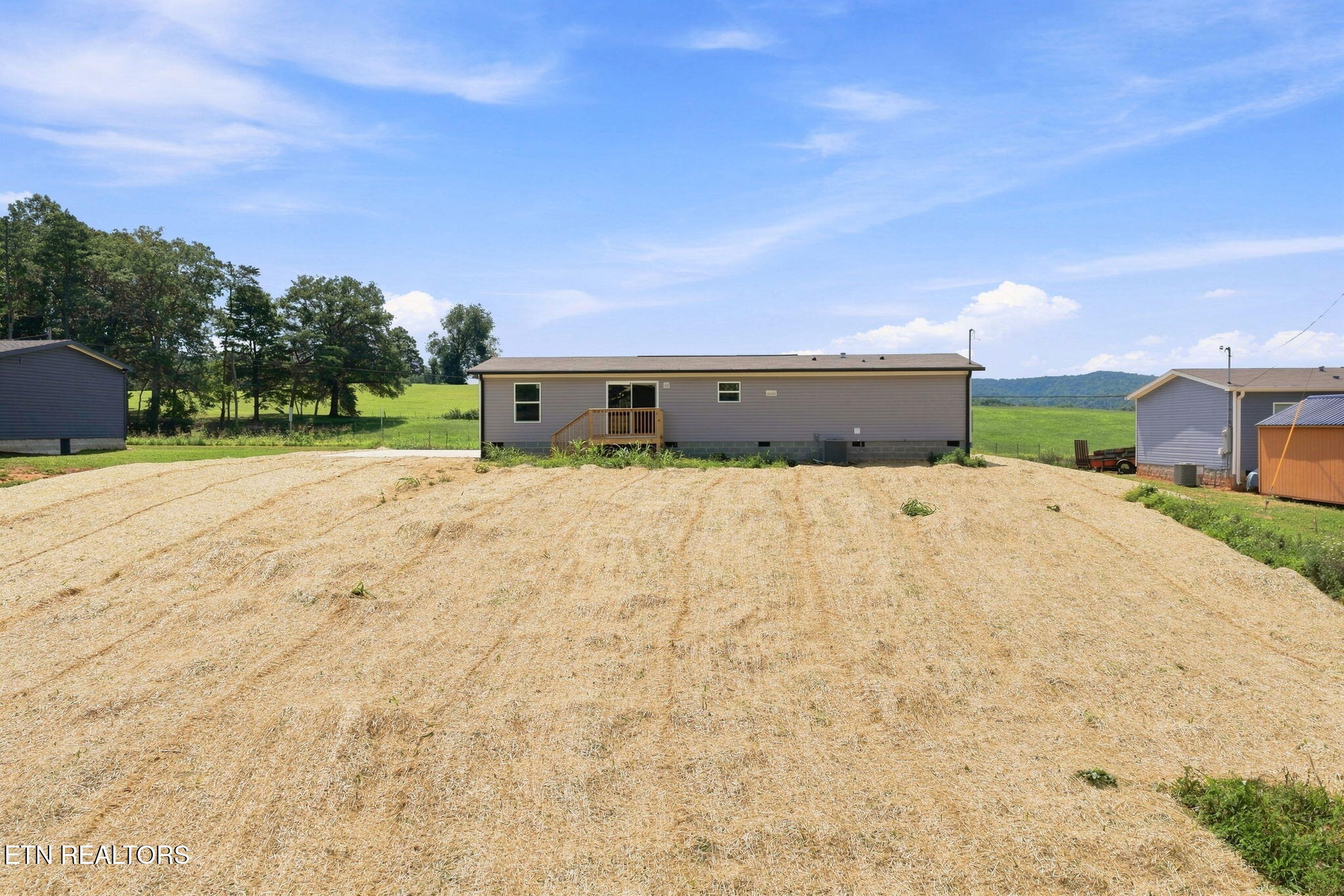 2888 Old Highway 63 Speedwell TN 37870