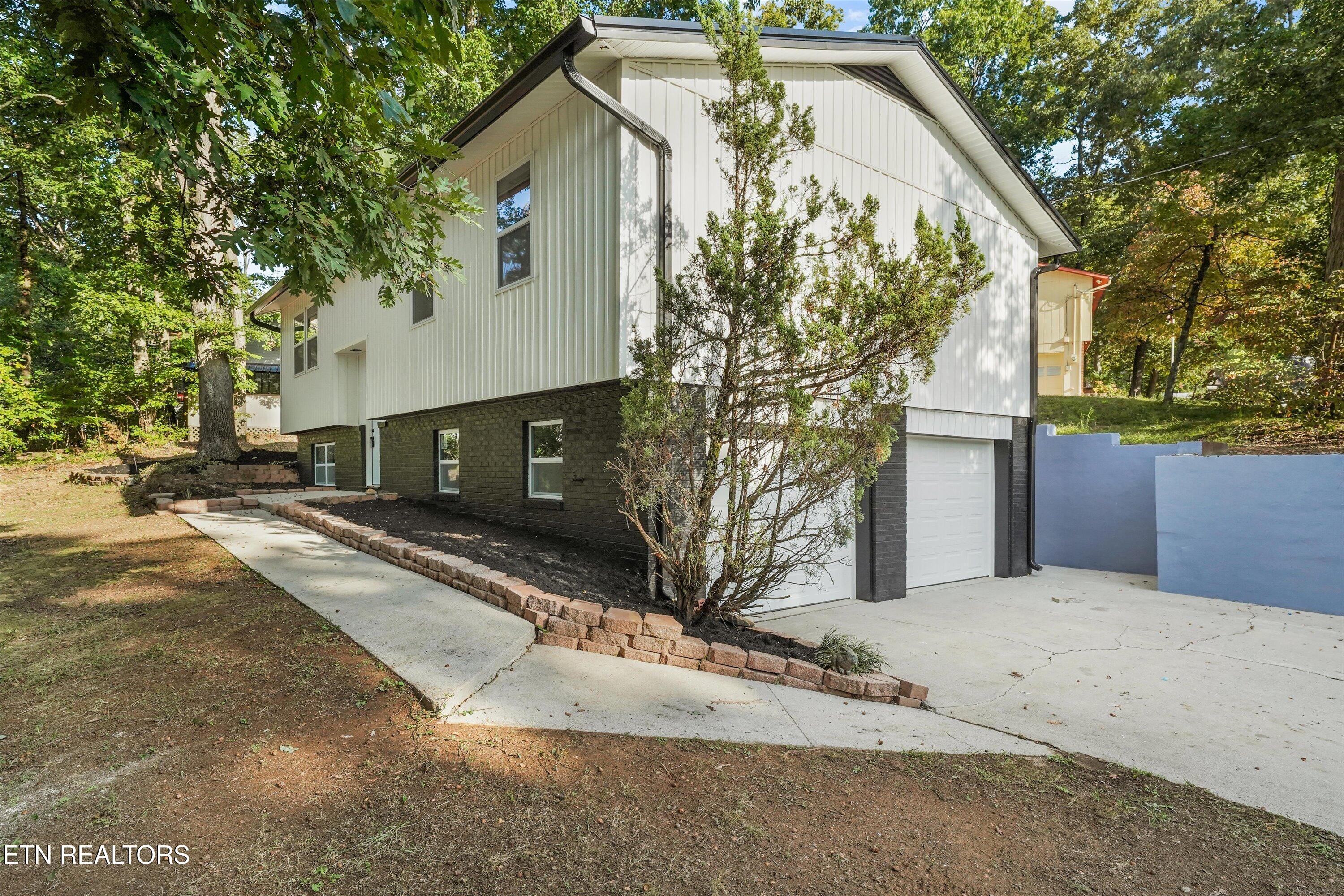 8401 Grane Lefe Street Knoxville TN 37938