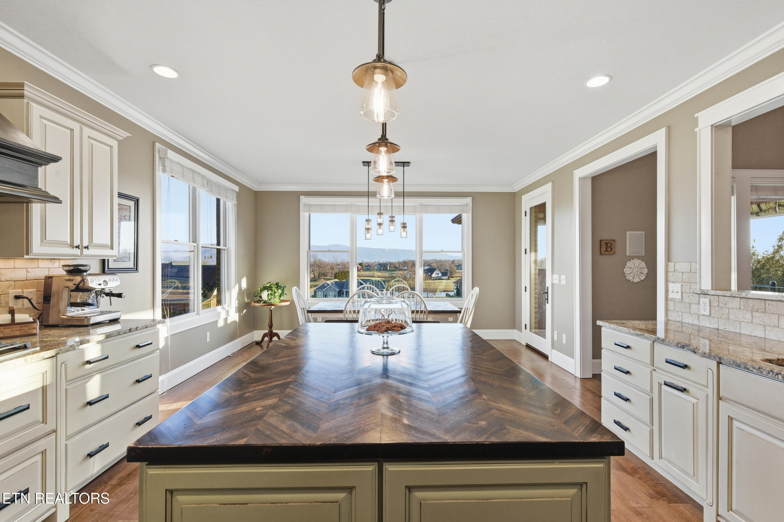306 E Hawthorne Court Greeneville TN 37745