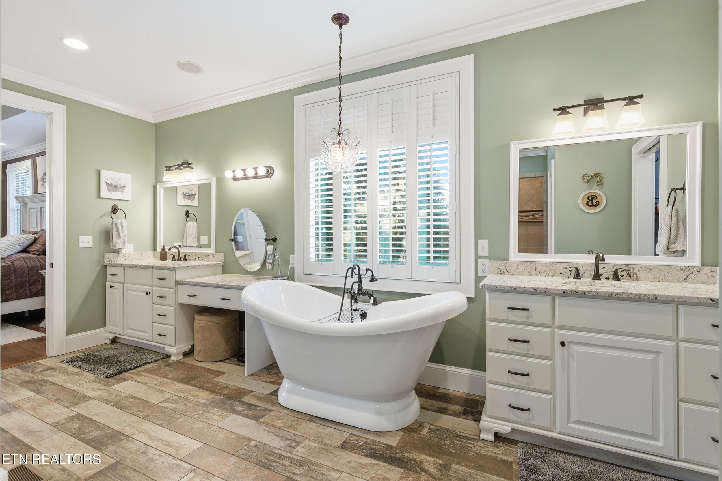 306 E Hawthorne Court Greeneville TN 37745