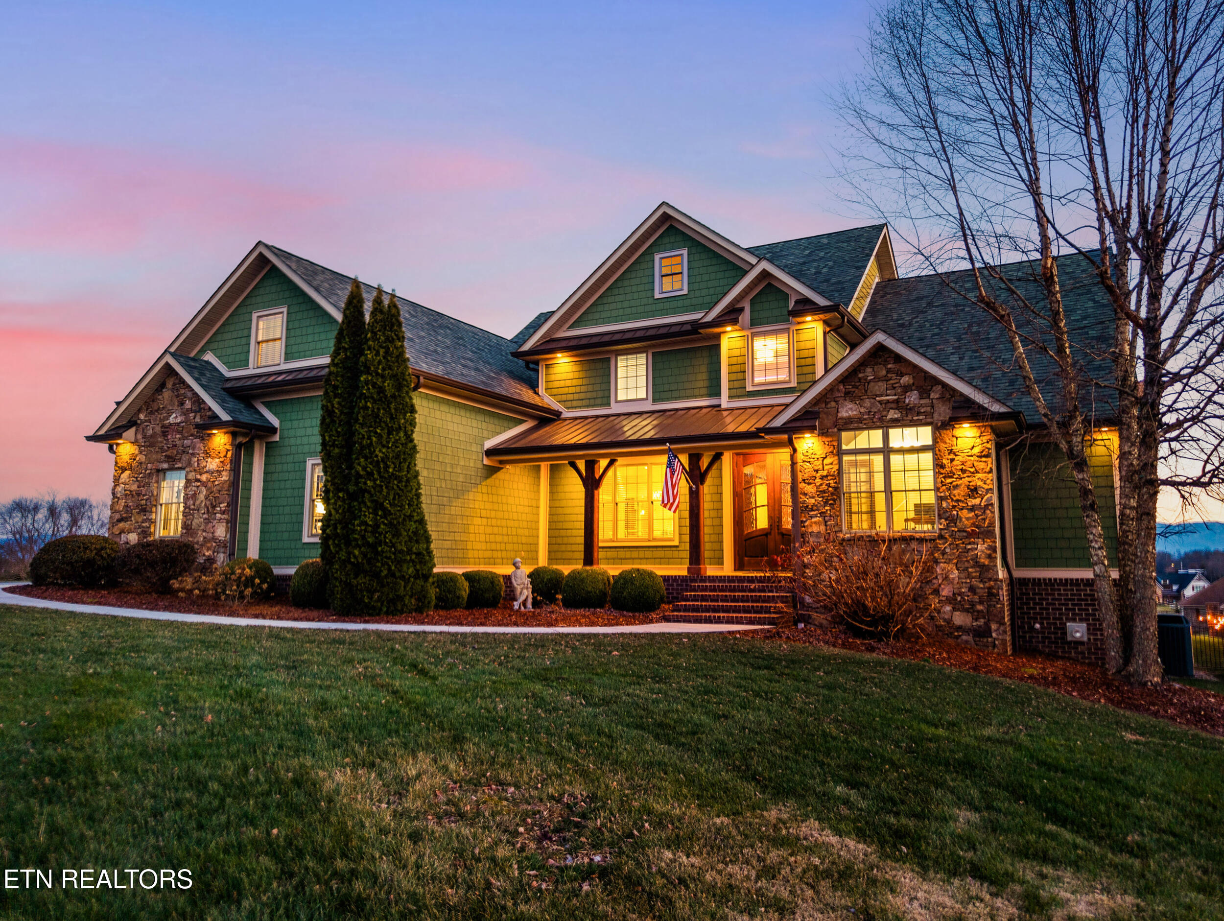 306 E Hawthorne Court Greeneville TN 37745