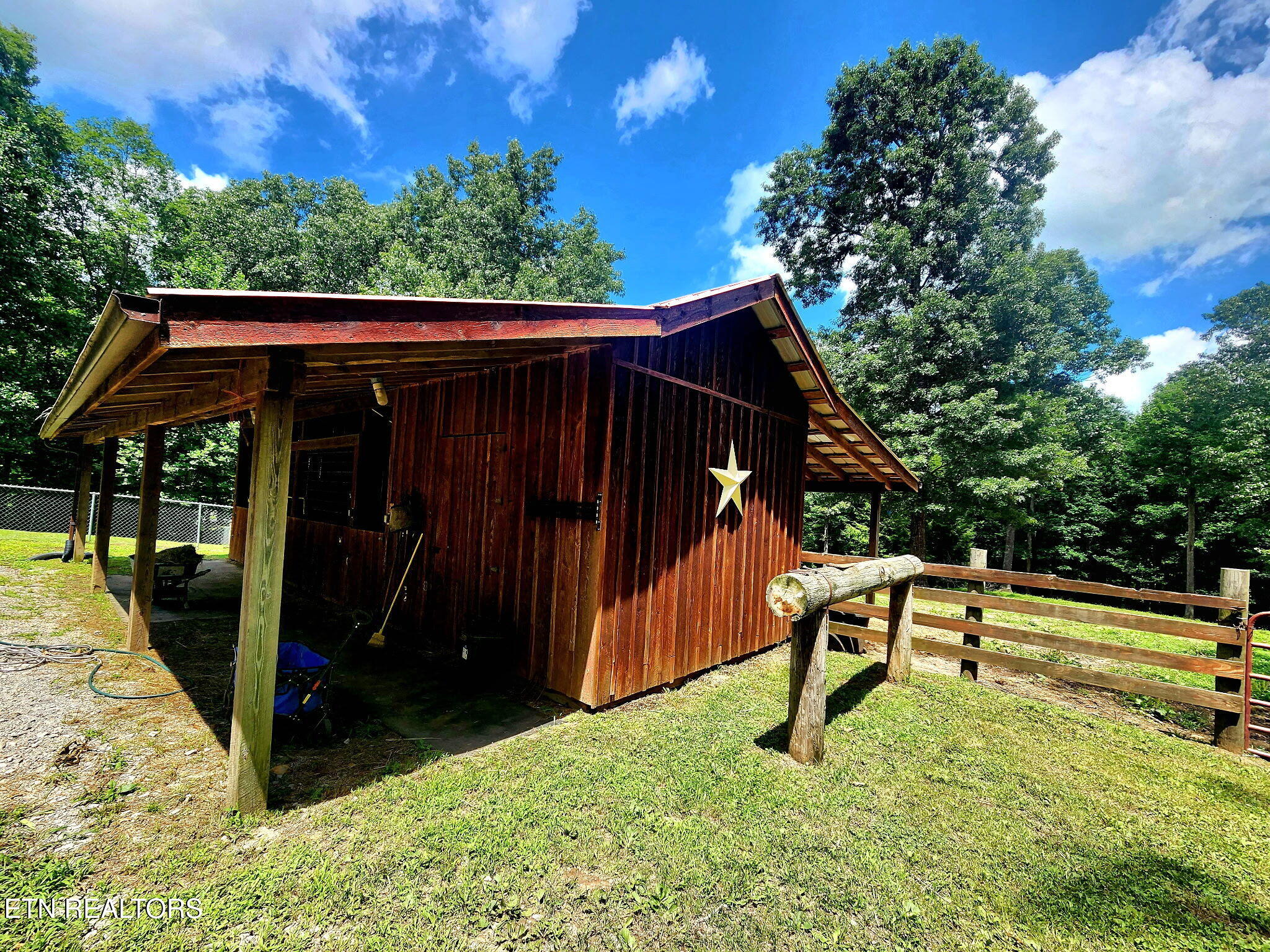139 Taft Story Road Jamestown TN 38556