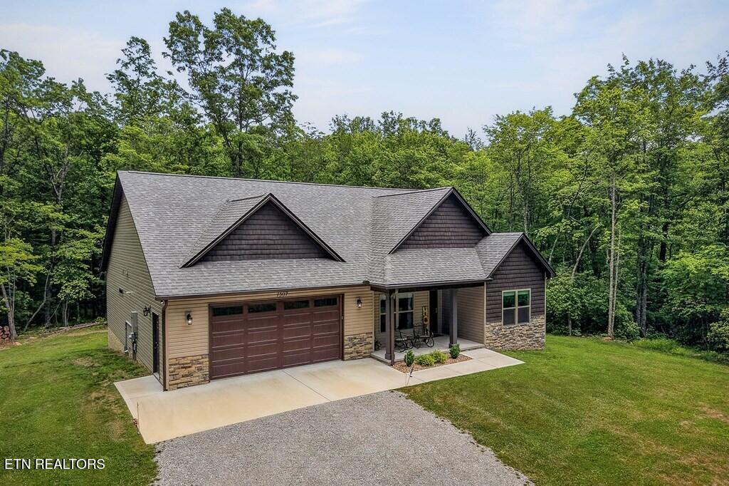 1507 E Overlook Road Monterey TN 38574