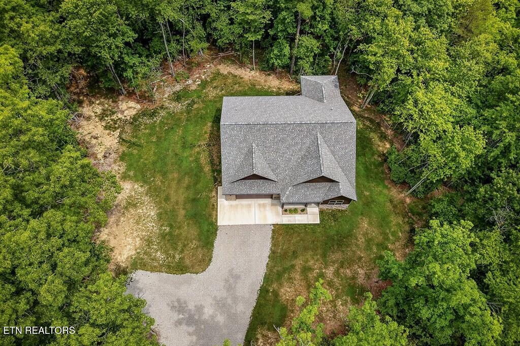 1507 E Overlook Road Monterey TN 38574