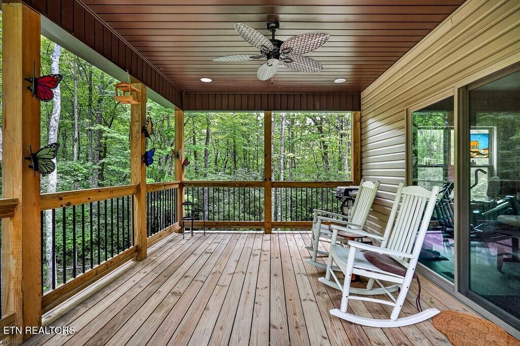 1507 E Overlook Road Monterey TN 38574