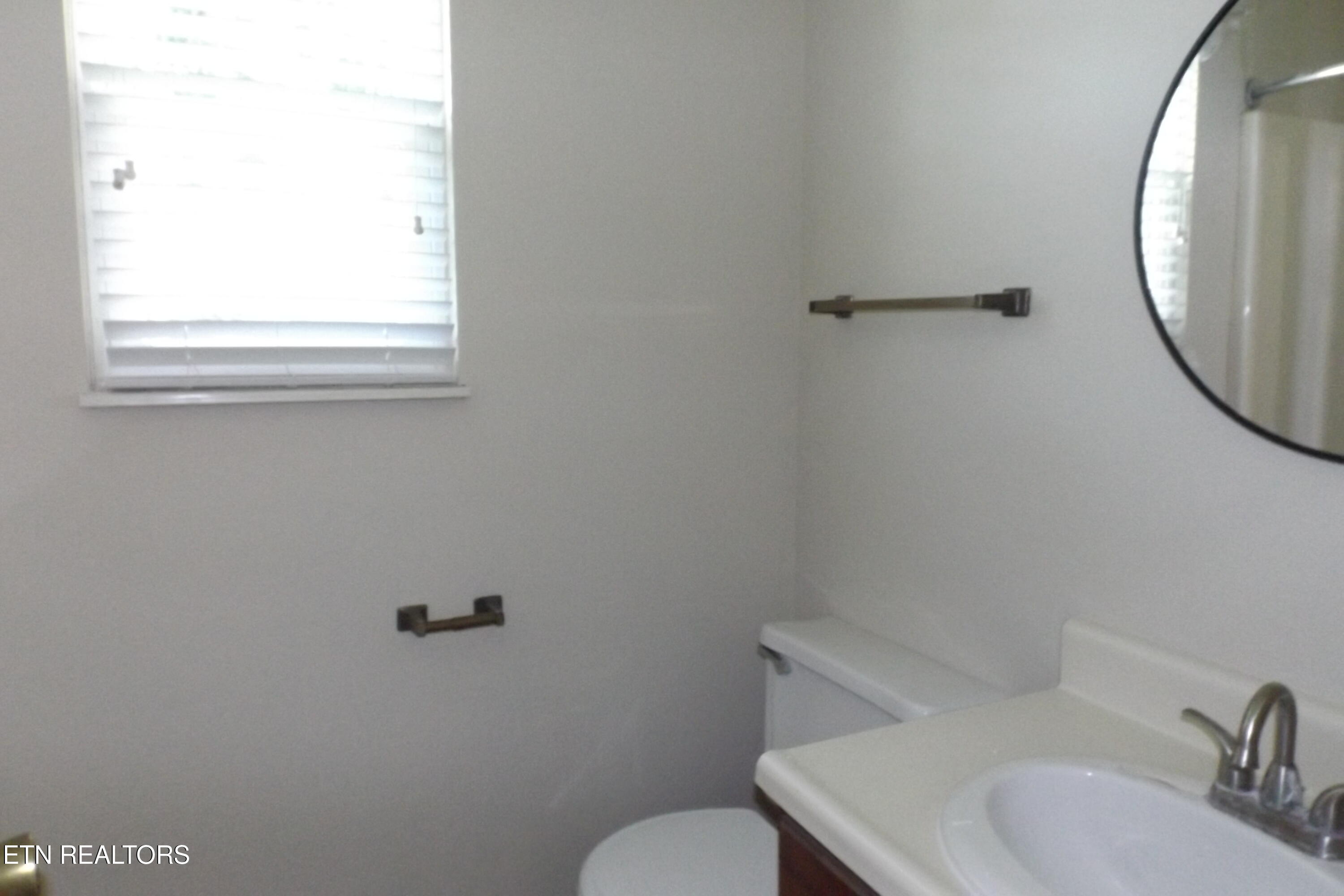 7802 Pioneer Trail Knoxville TN 37924