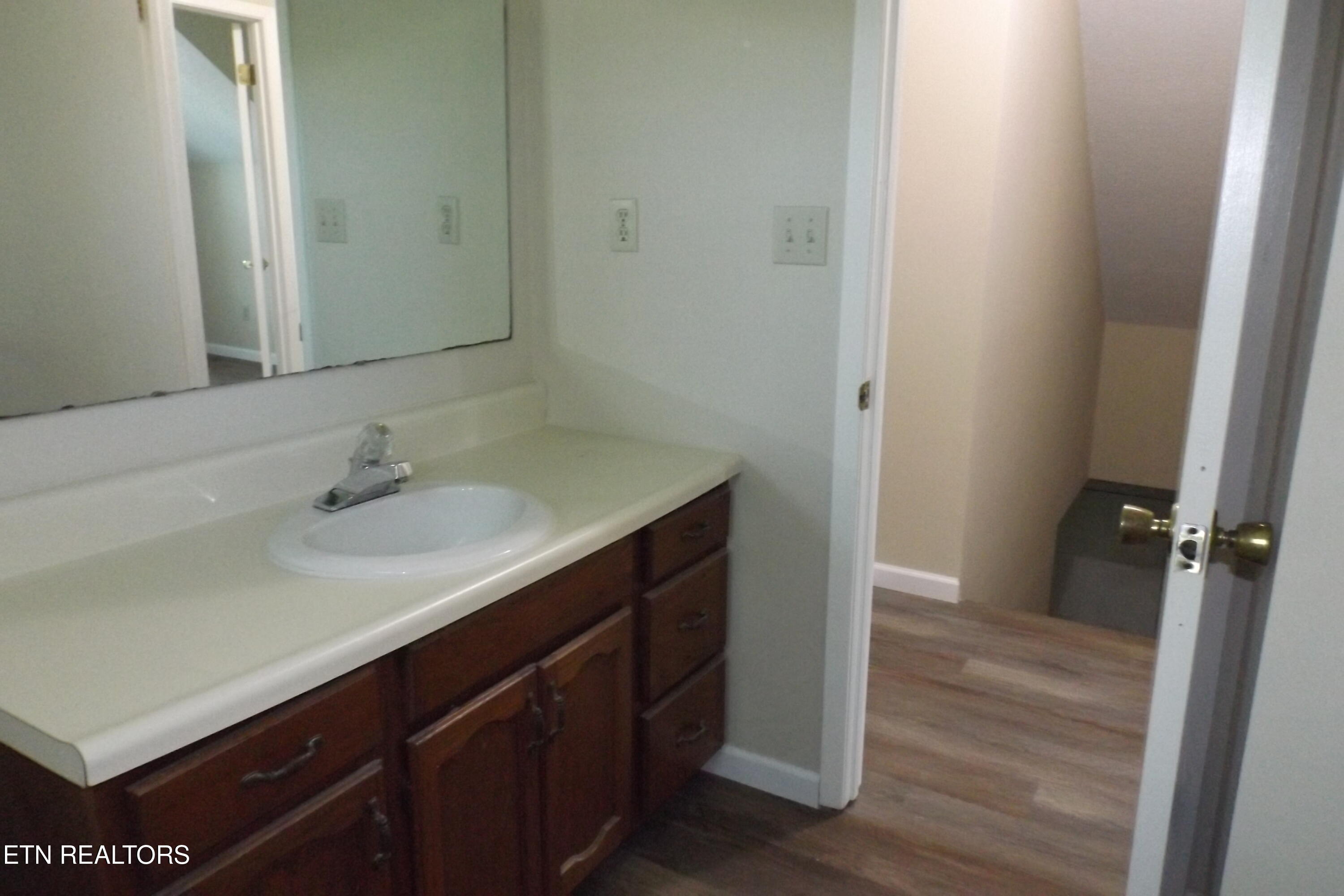 7802 Pioneer Trail Knoxville TN 37924