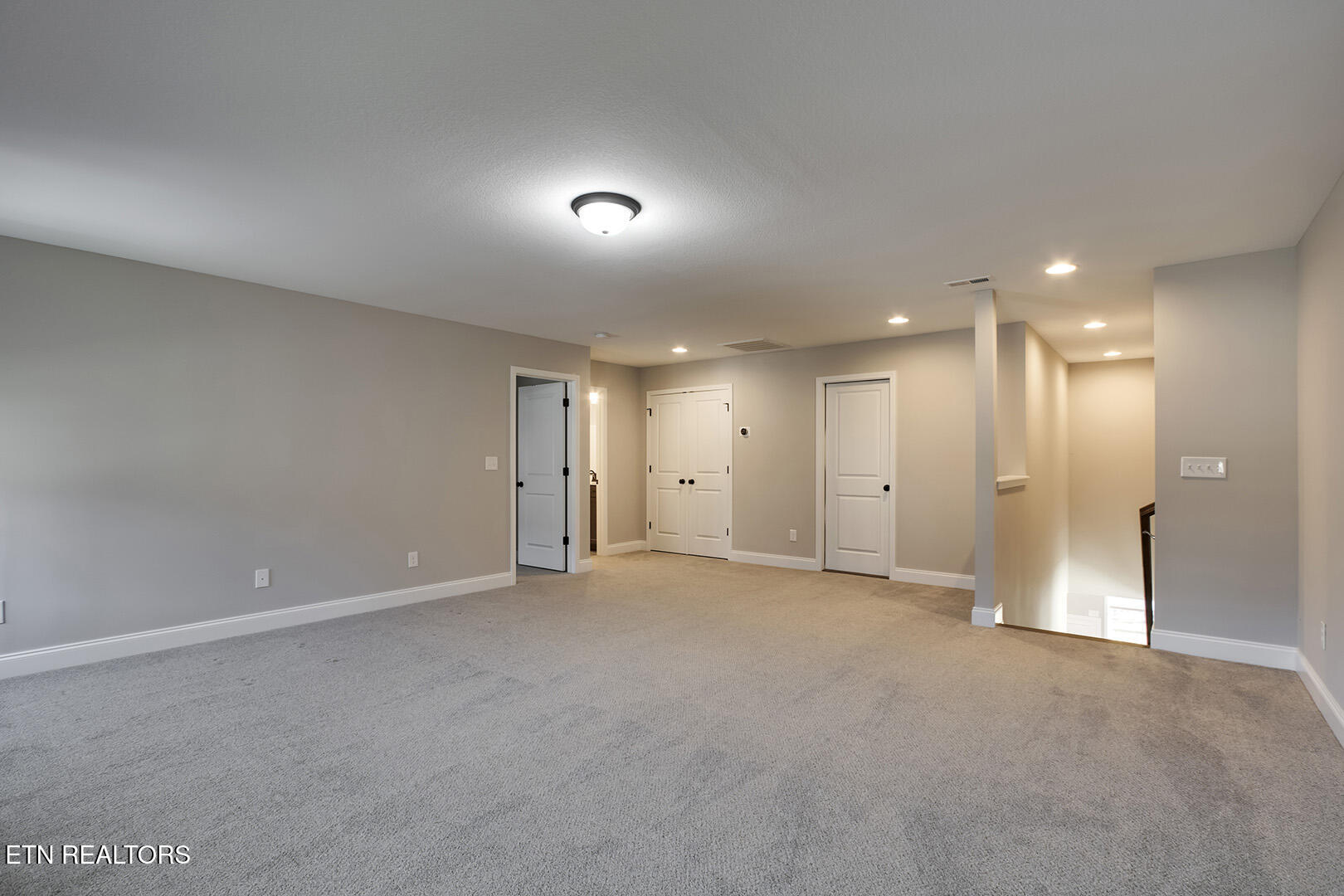 1104 Sawtooth Oak Way Knoxville TN 37932