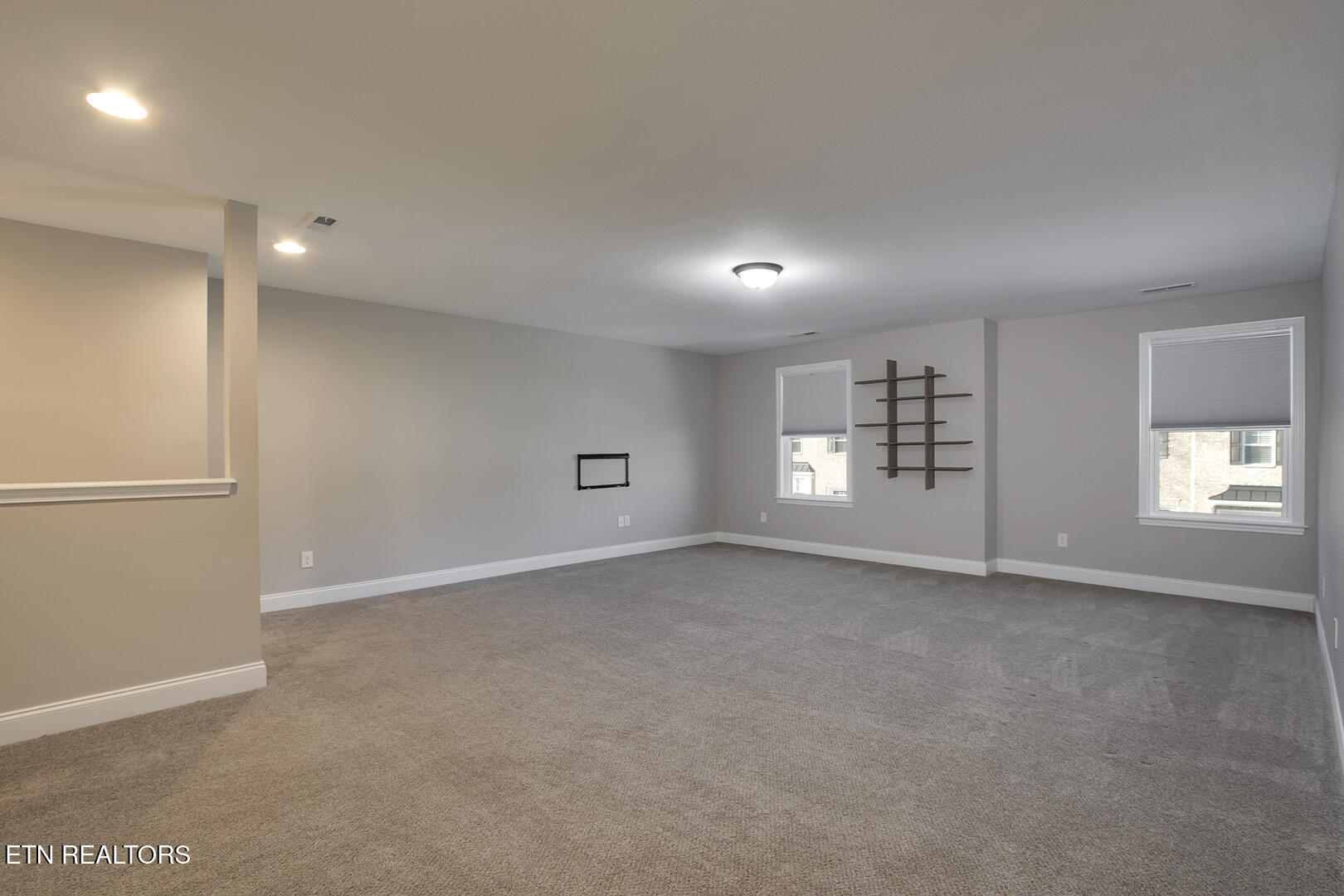 1104 Sawtooth Oak Way Knoxville TN 37932