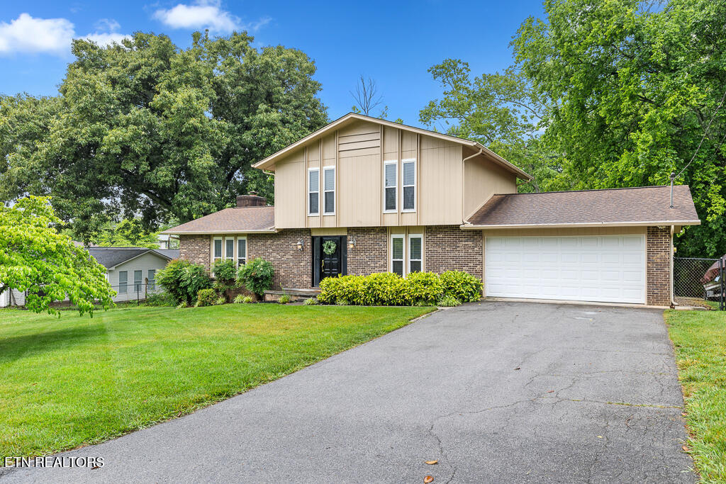 437 E Kings Gate Road Knoxville TN 37934