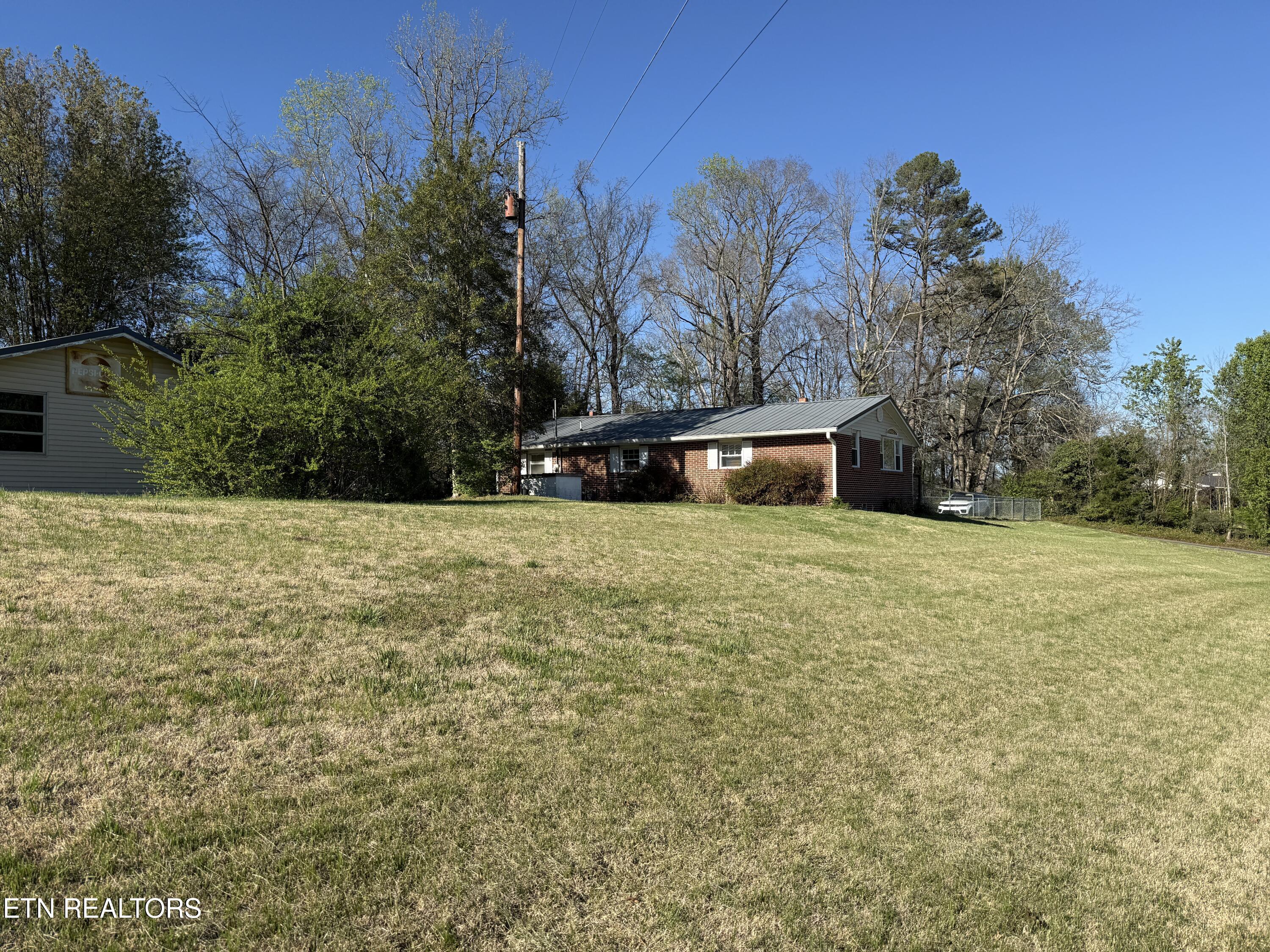 1128 Old Harriman Highway Oliver Springs TN 37840