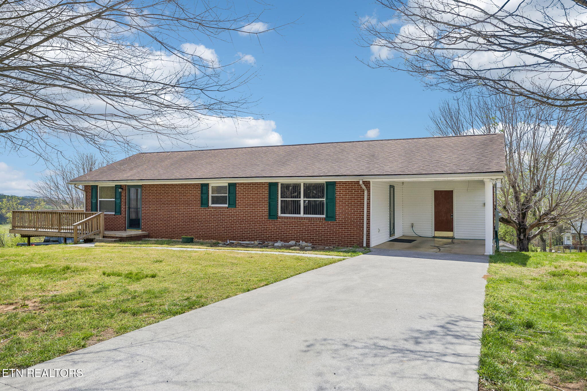 132 Webb Circle Lenoir City TN 37771
