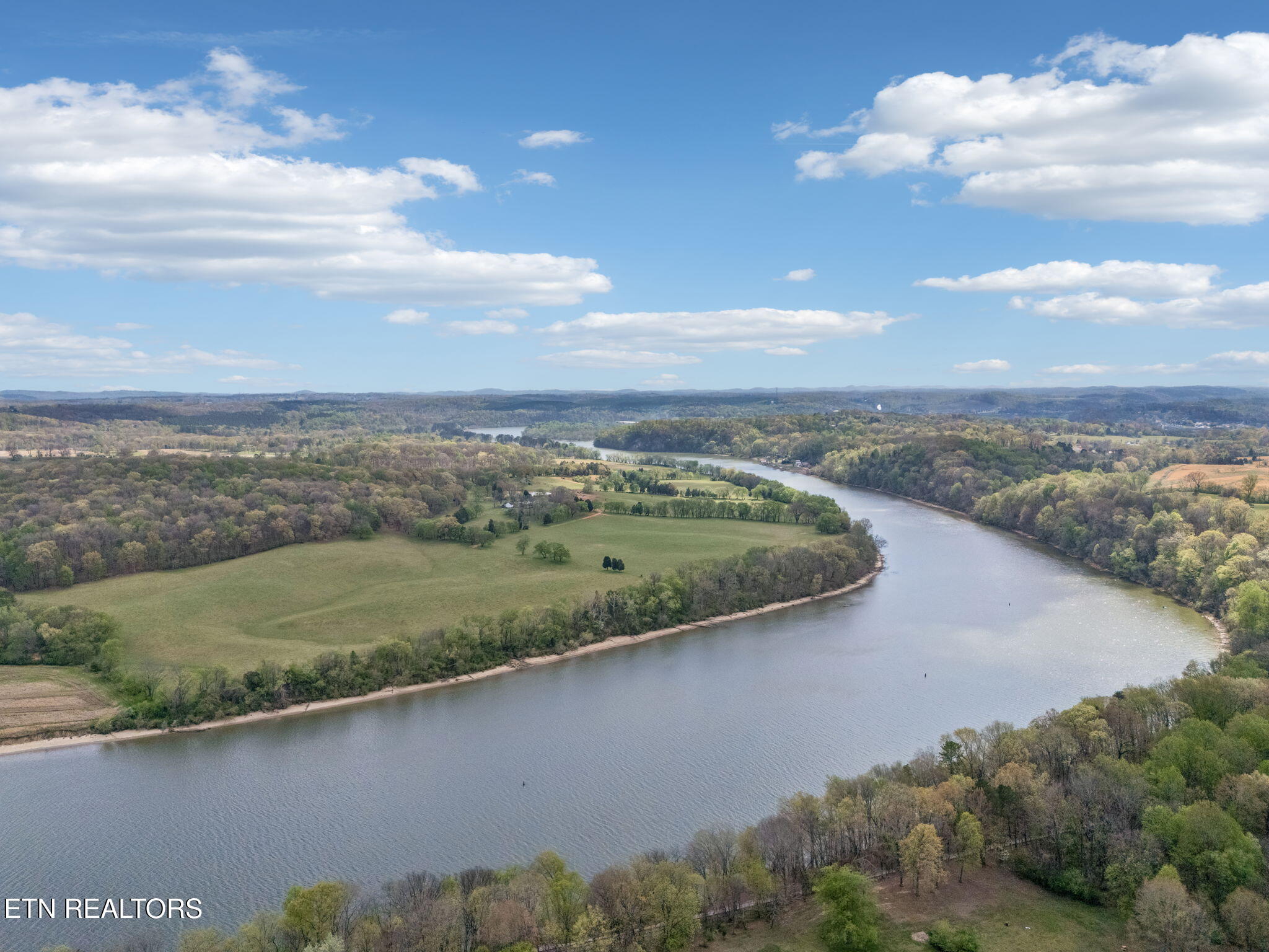 132 Webb Circle Lenoir City TN 37771