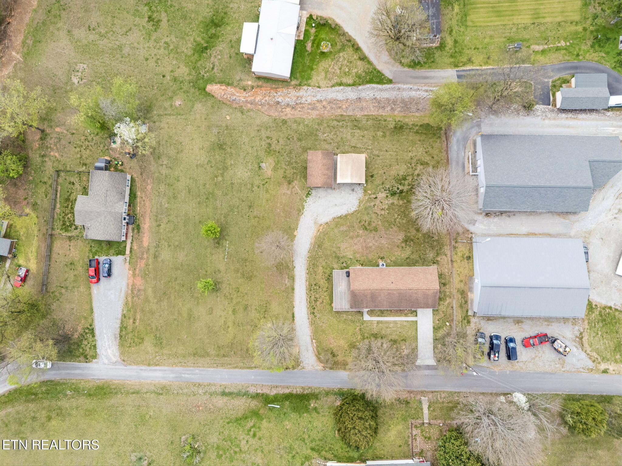 132 Webb Circle Lenoir City TN 37771