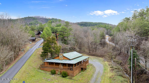 1999 E Mountain View Way Sevierville TN 37862