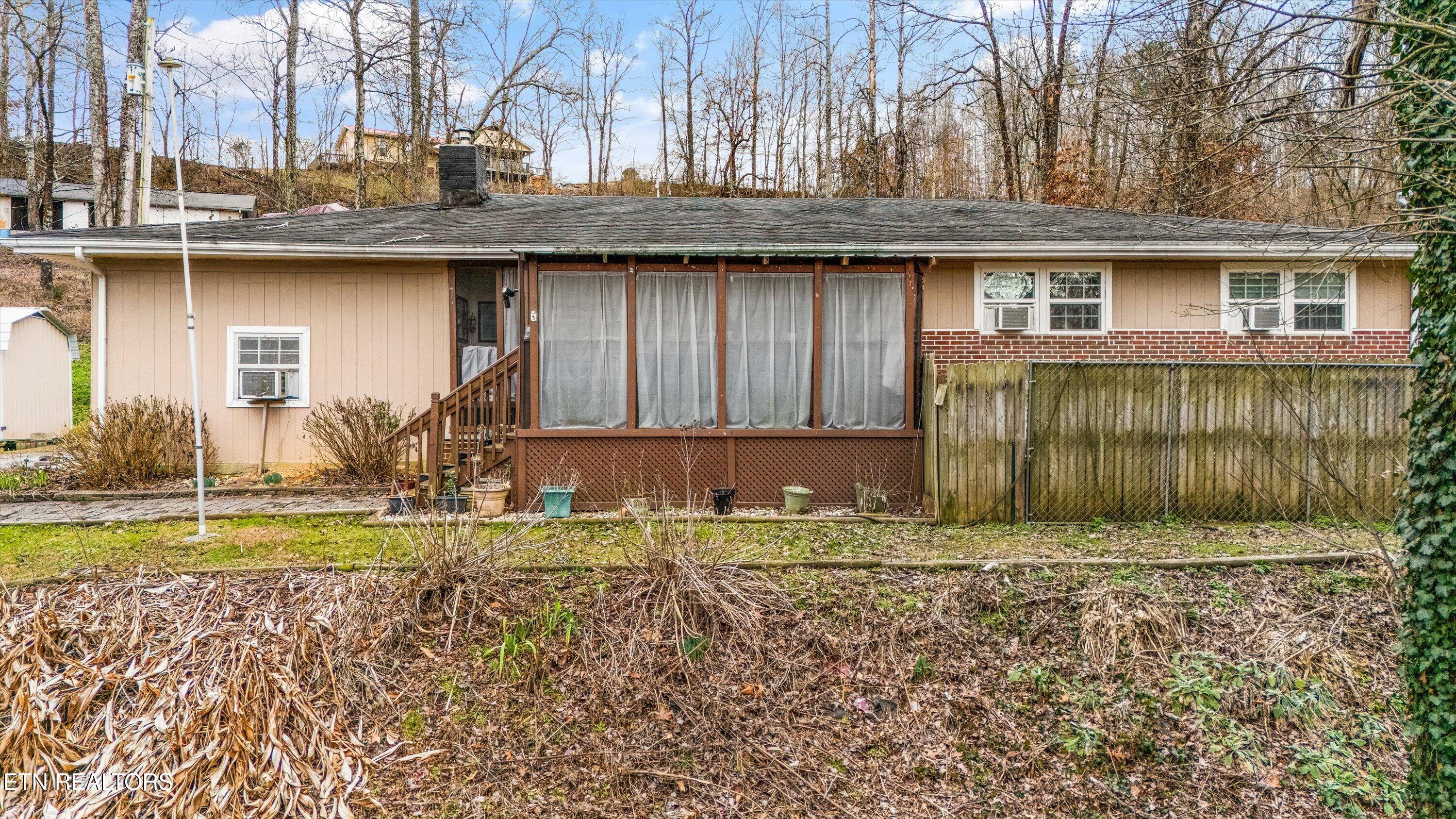 131 Scott. Road Harriman TN 37748