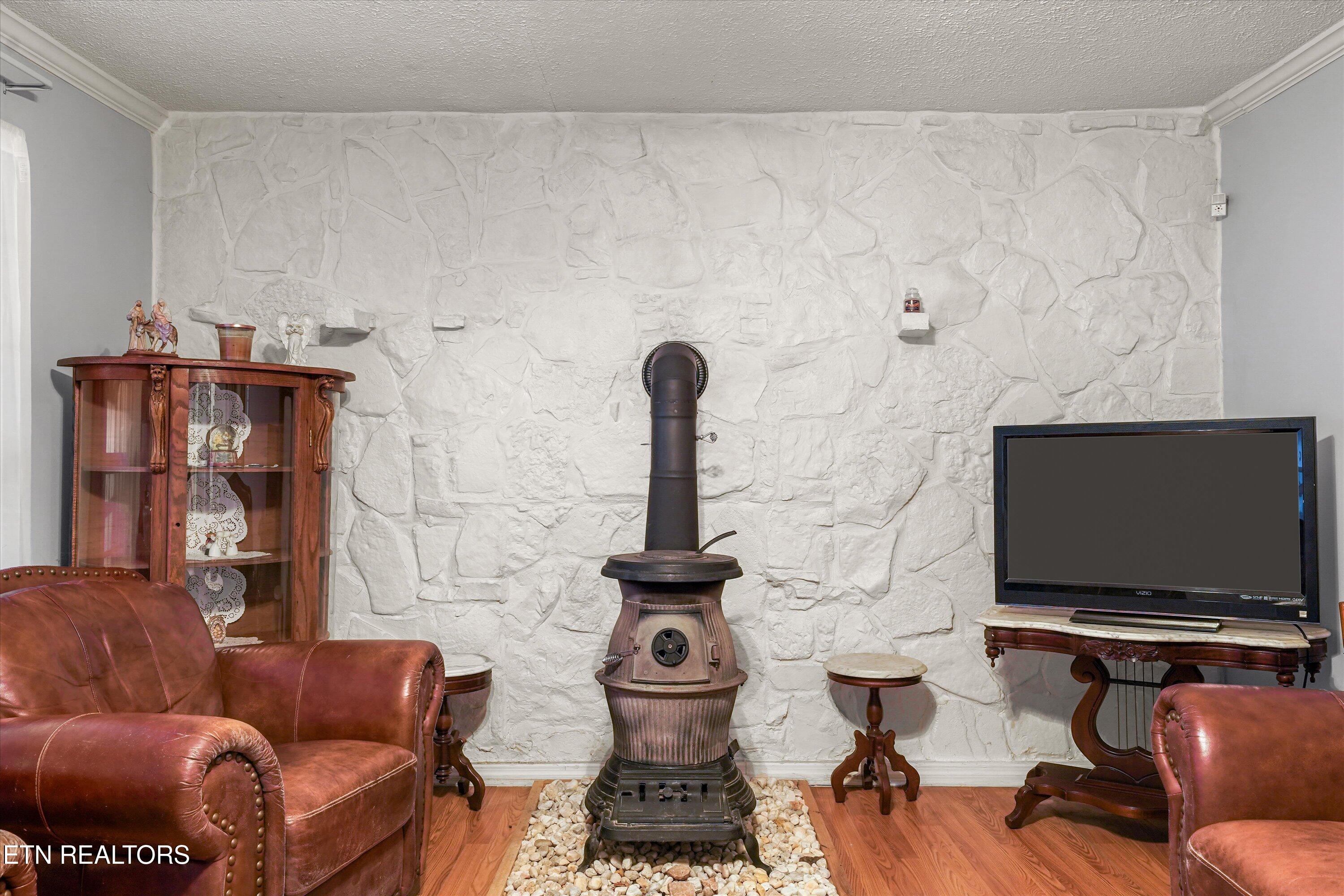 131 Scott. Road Harriman TN 37748