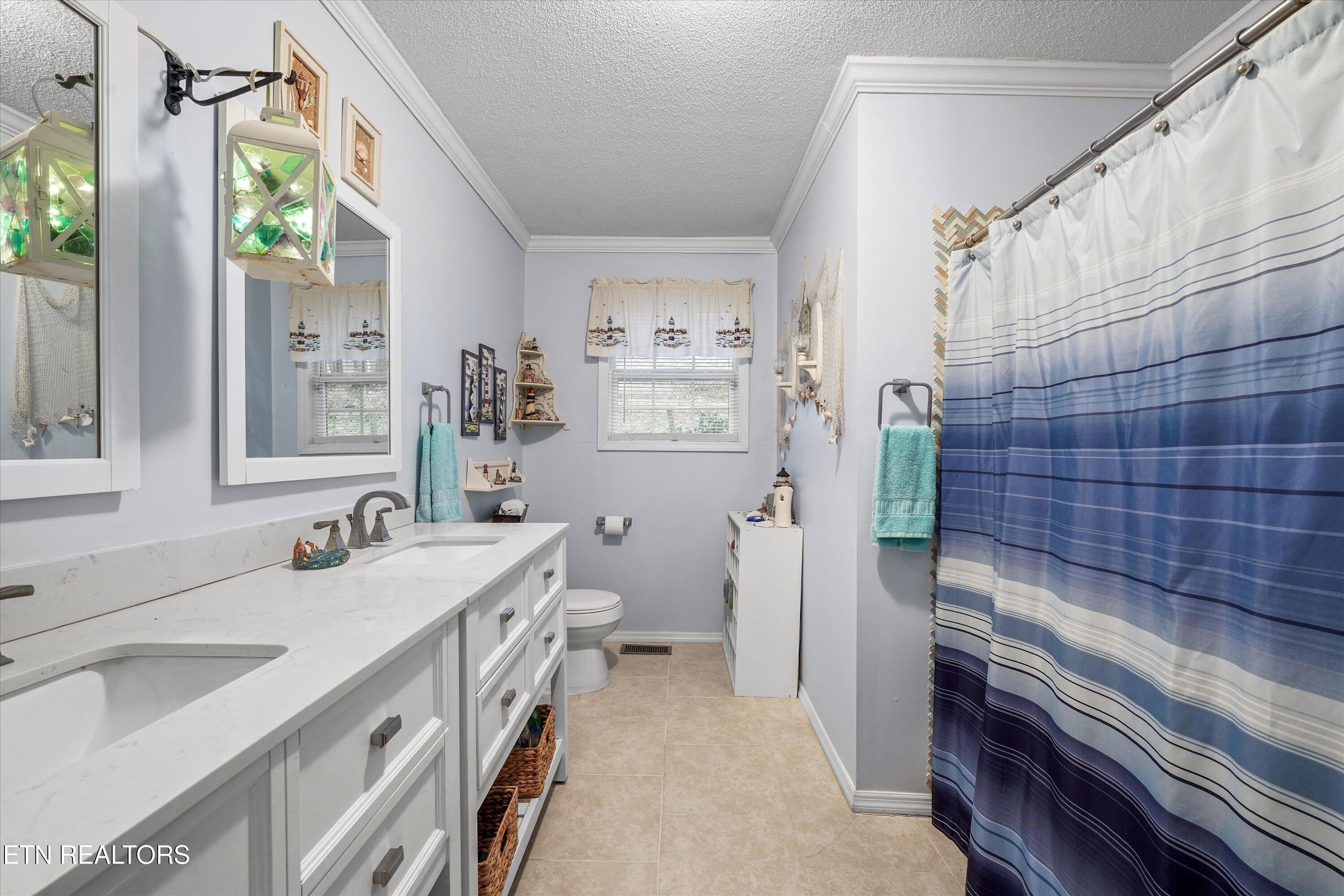 131 Scott. Road Harriman TN 37748