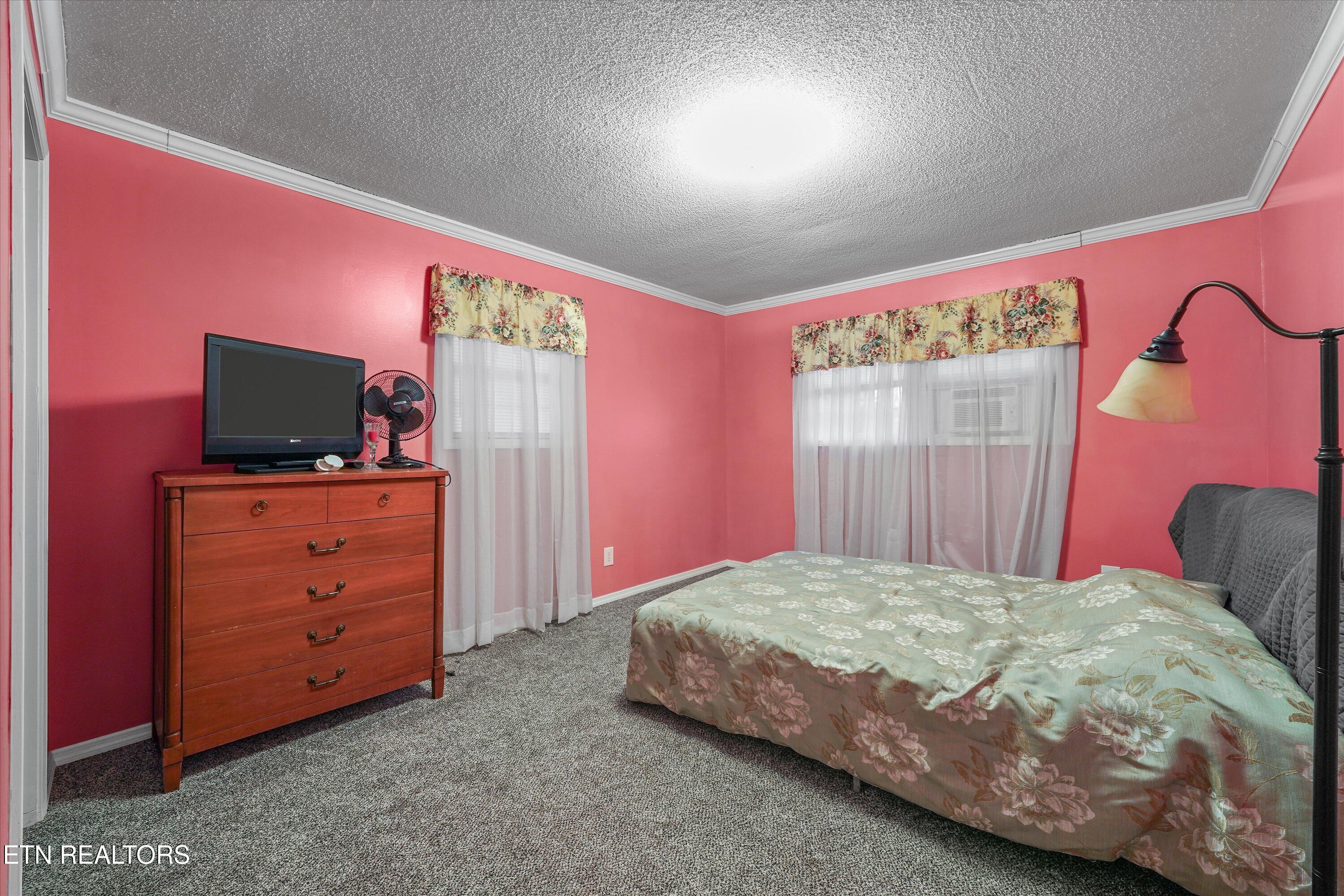 131 Scott. Road Harriman TN 37748