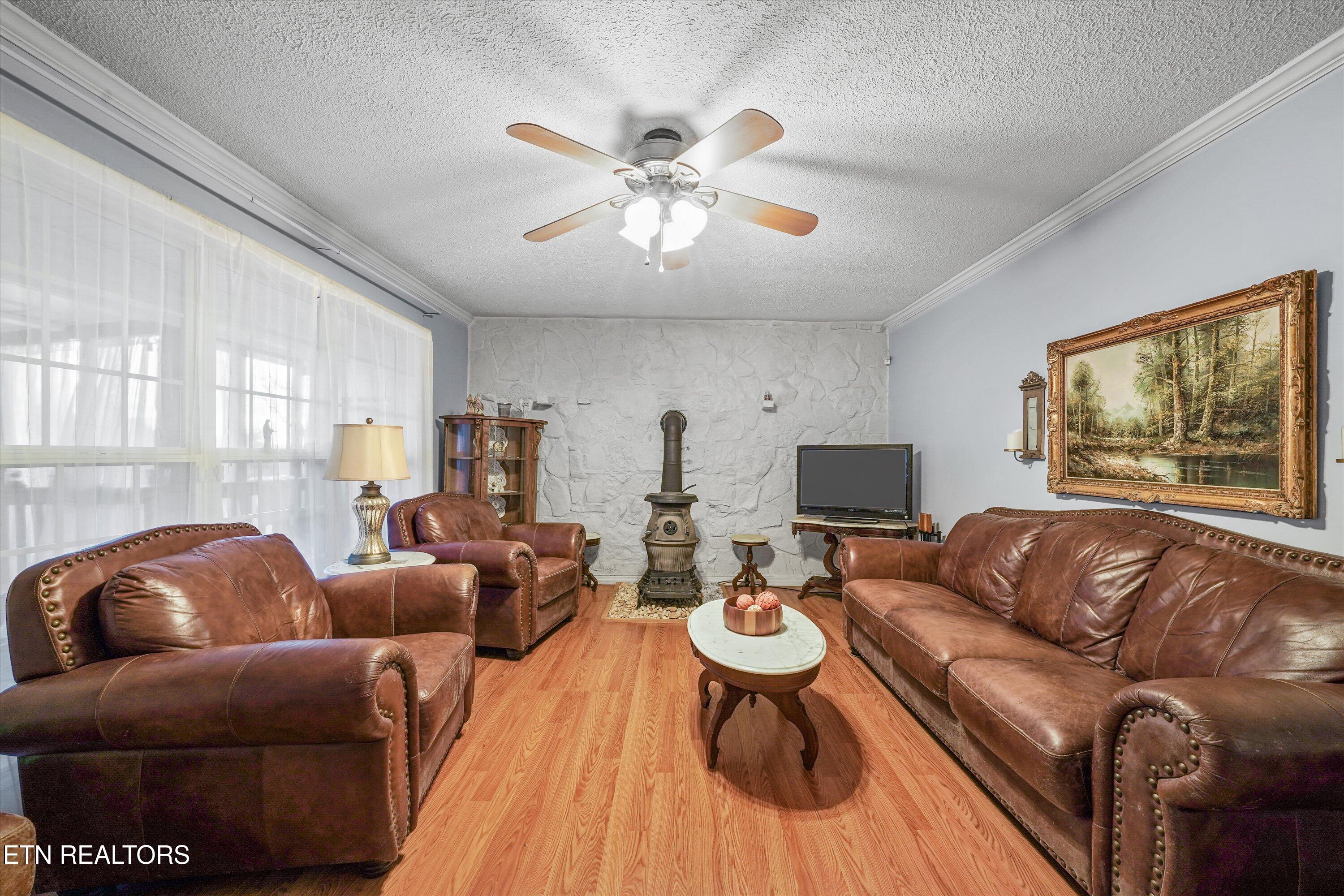 131 Scott. Road Harriman TN 37748