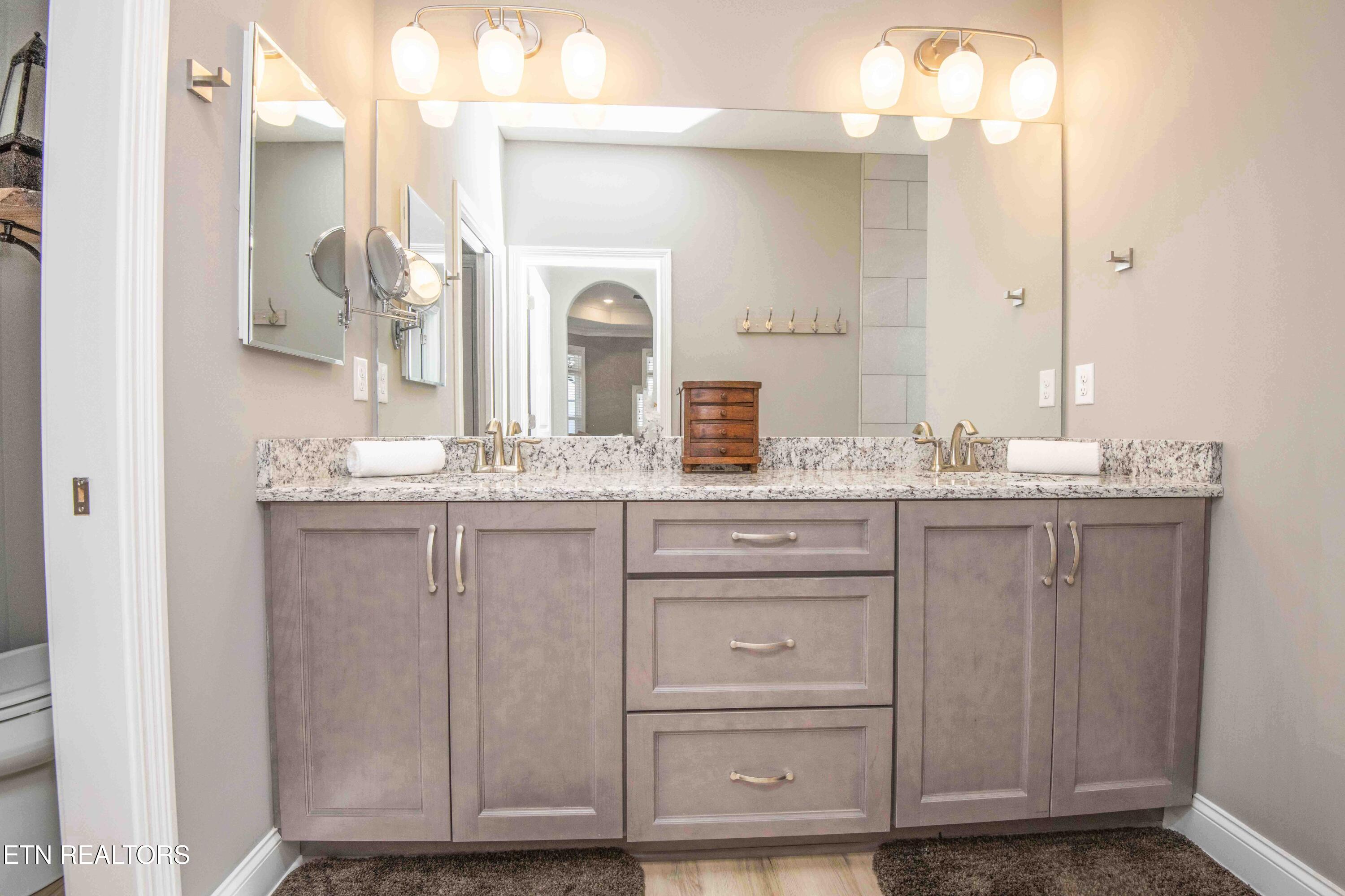 295 Cedar Branch Trail Lenoir City TN 37772