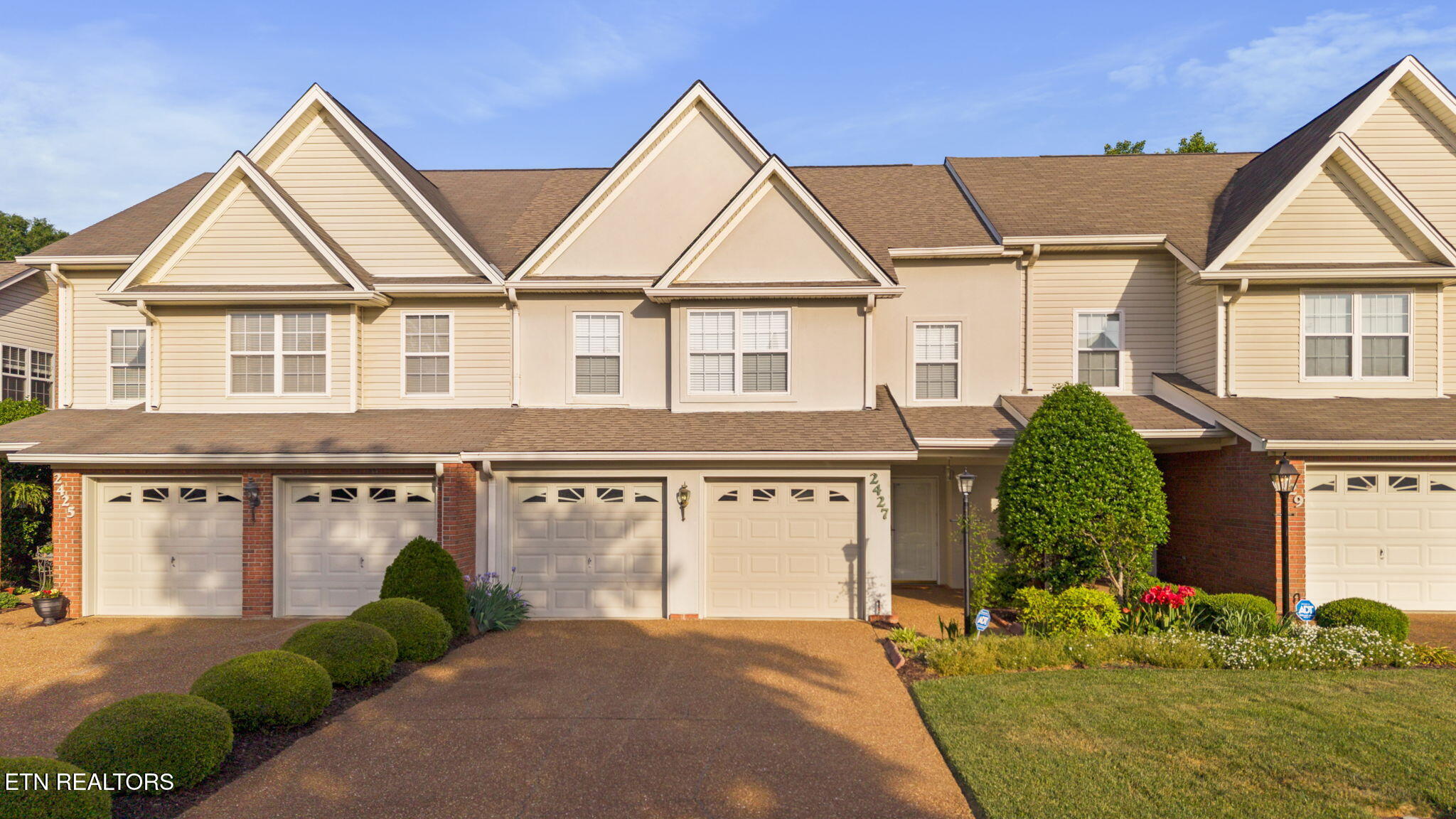 2427 Queens Lace Trail Chattanooga TN 37421