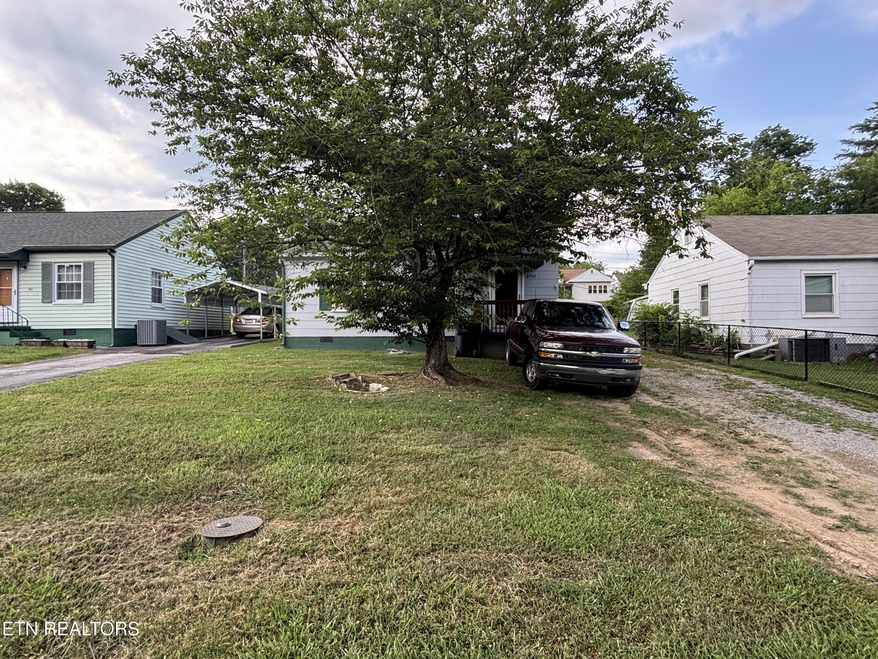 2701 Boright Place Knoxville TN 37917