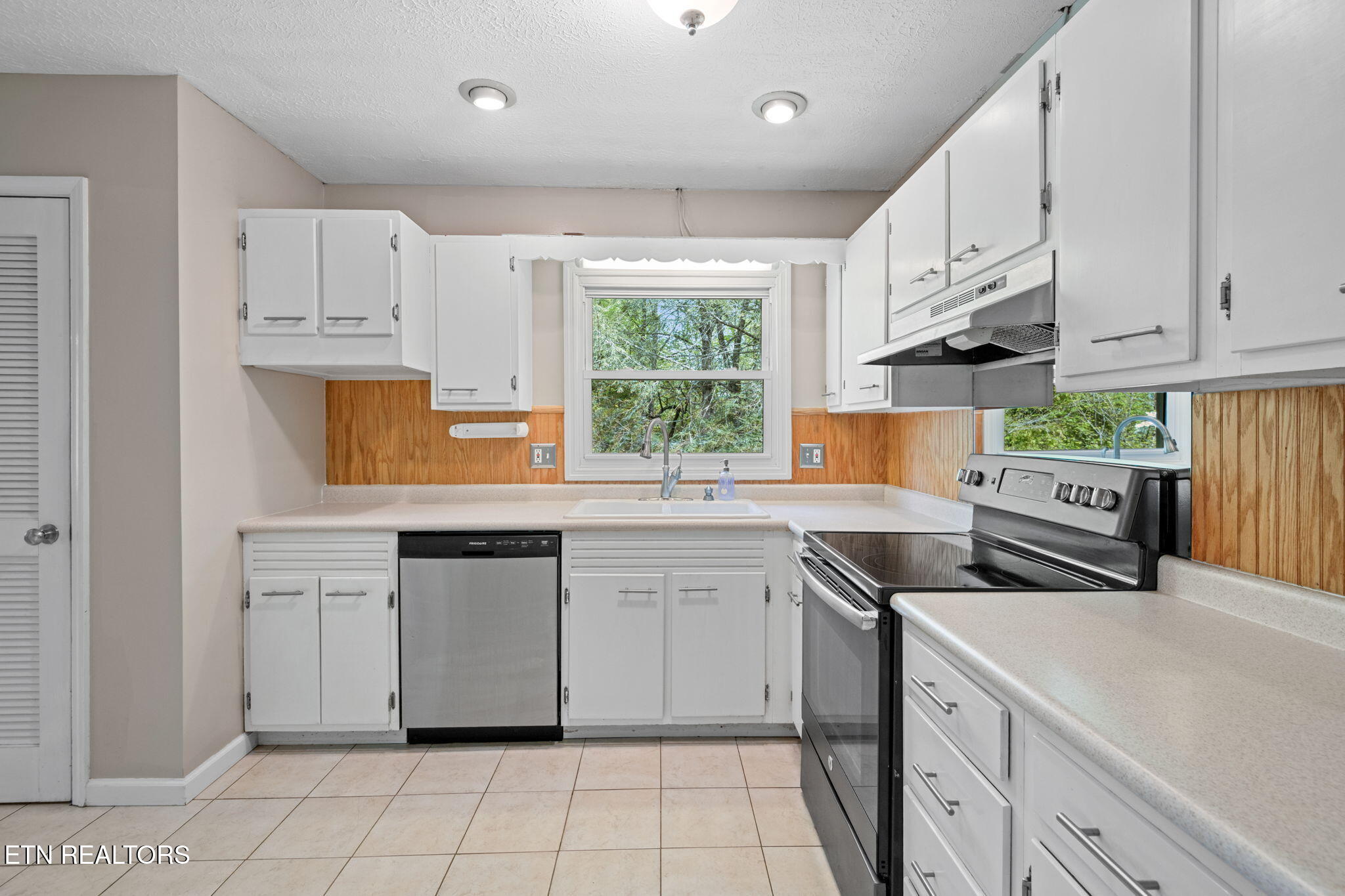 118 Westlook Circle Oak Ridge TN 37830