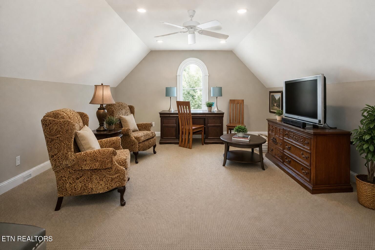 109 Niwodihi Trail Vonore TN 37885