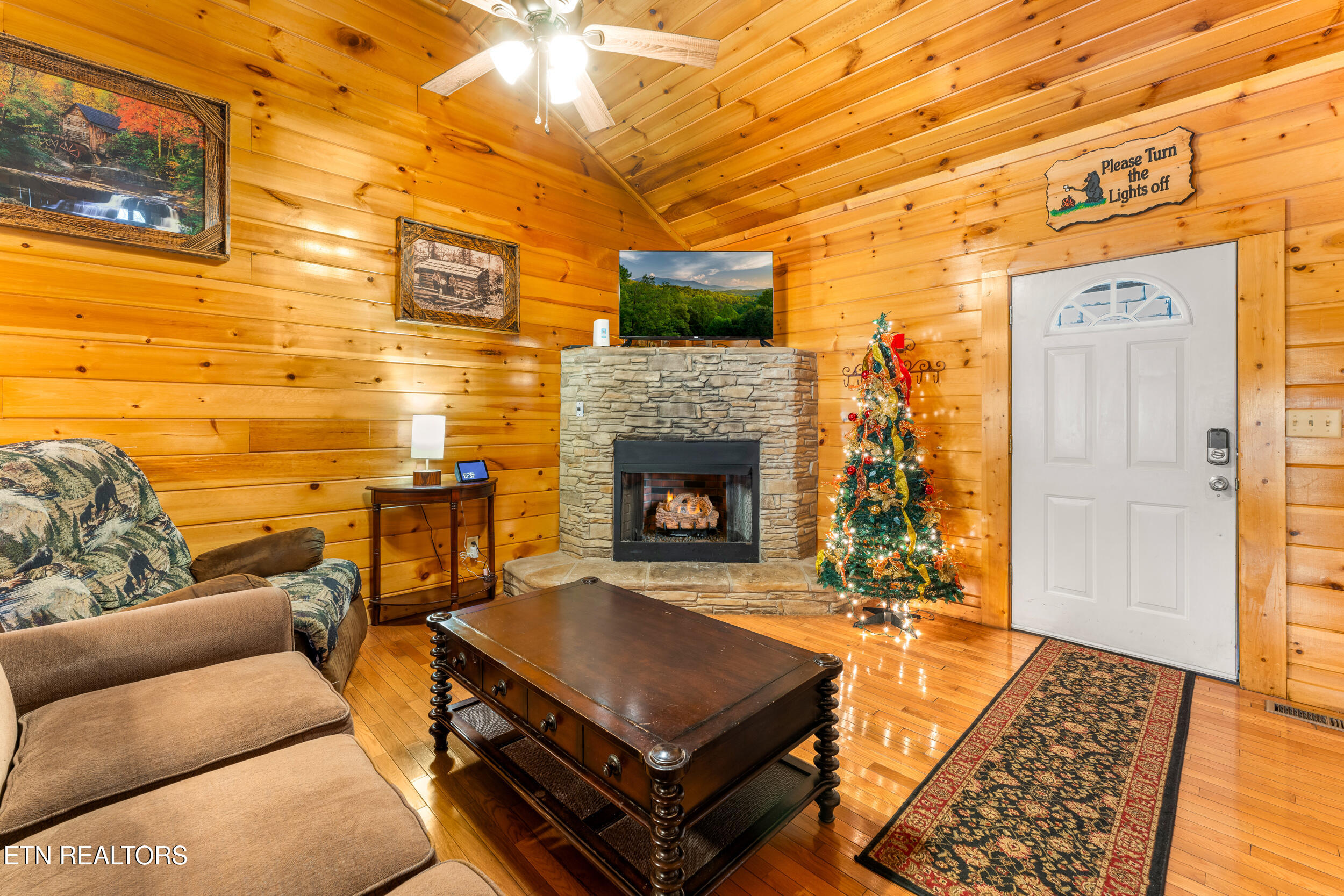 514 Laural Mountain Road Gatlinburg TN 37738