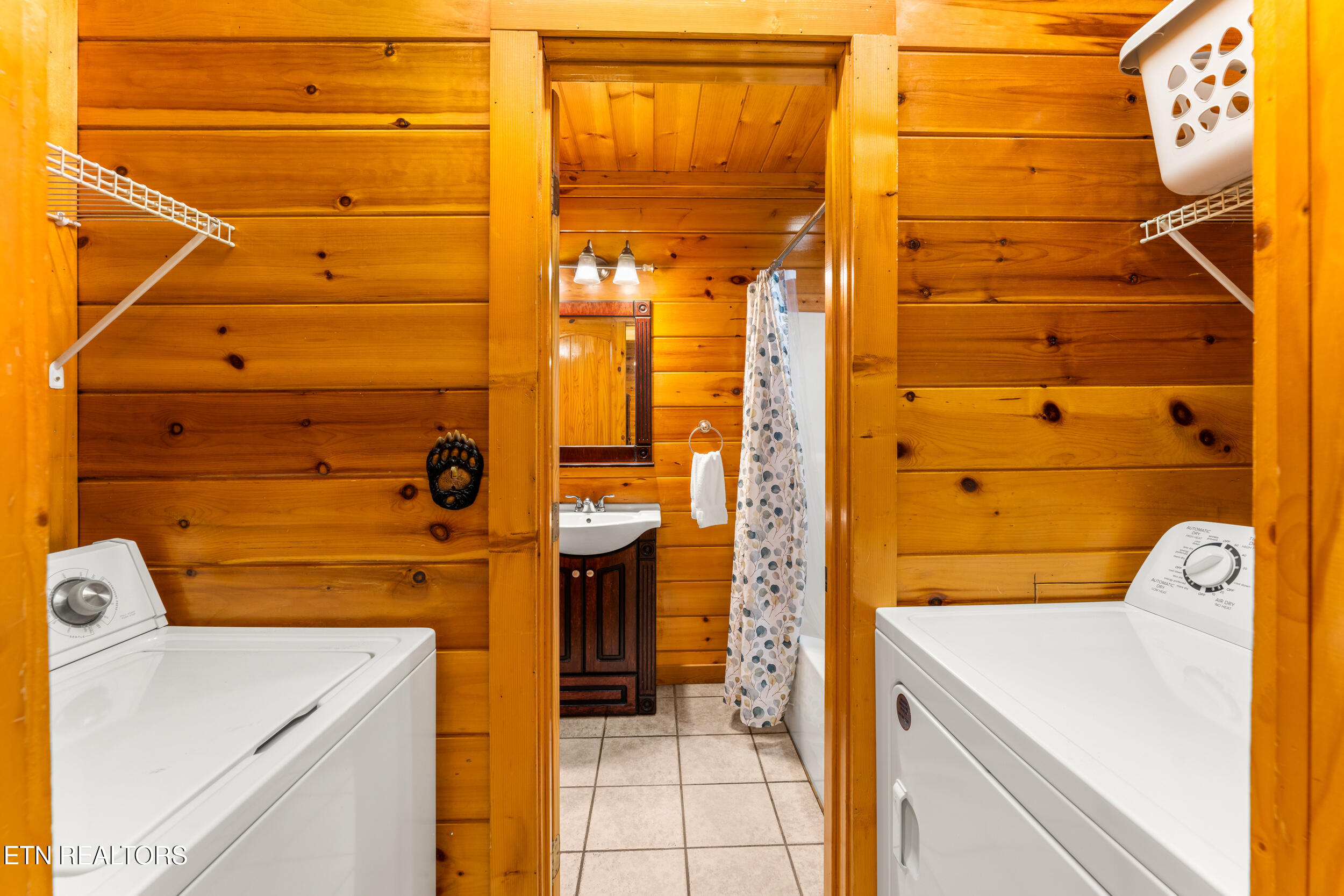 514 Laural Mountain Road Gatlinburg TN 37738