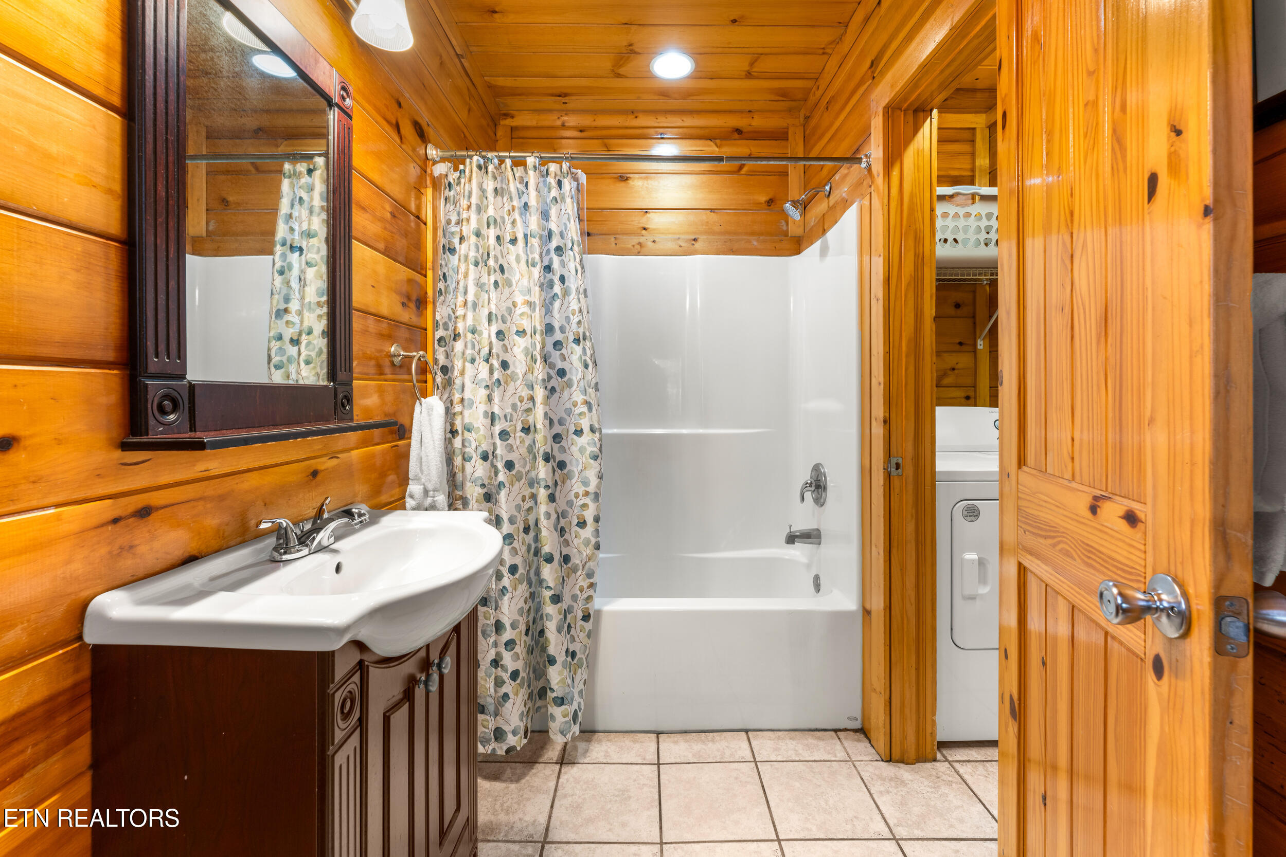 514 Laural Mountain Road Gatlinburg TN 37738