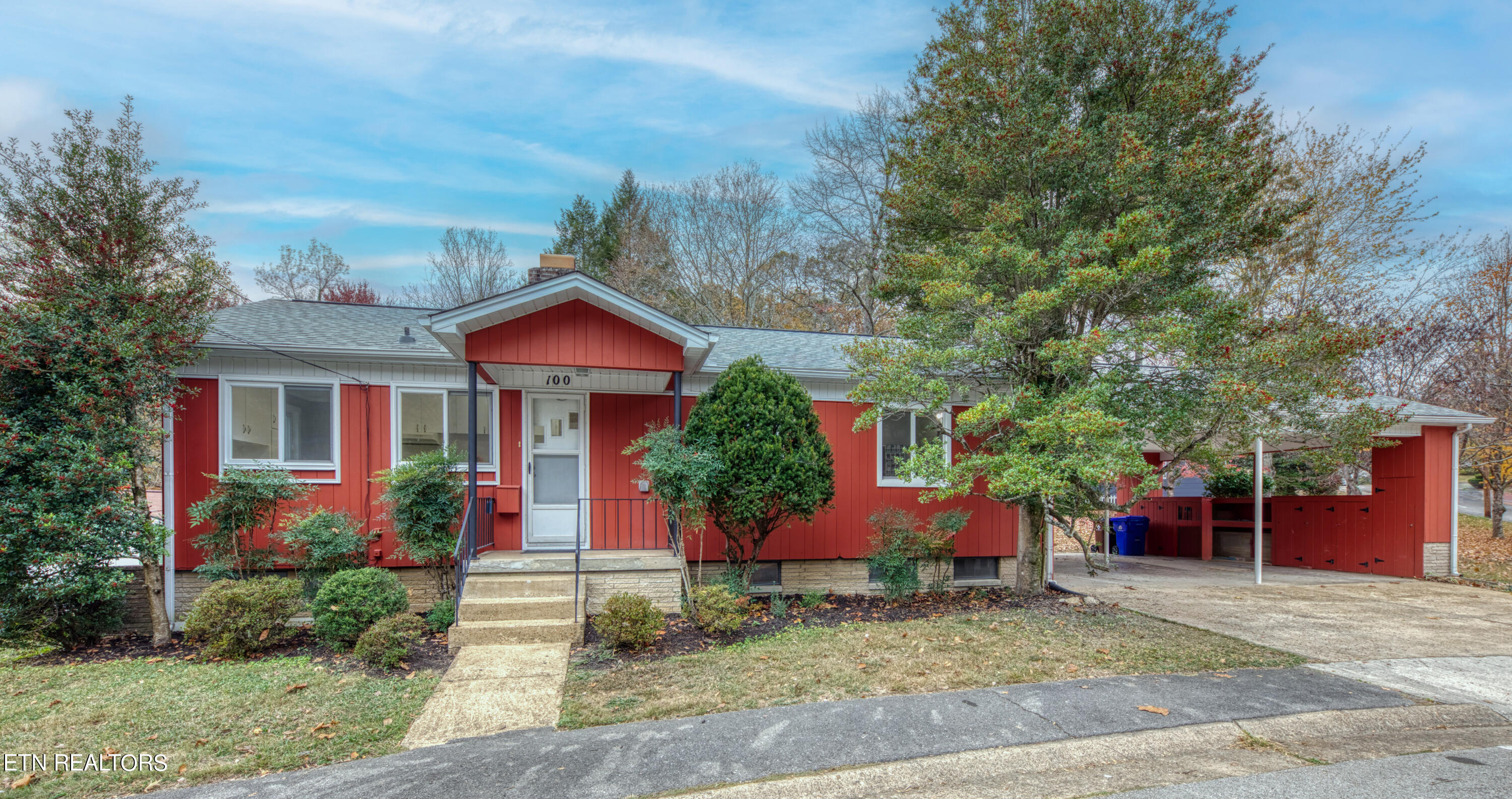100 Ontario Lane Oak Ridge TN 37830