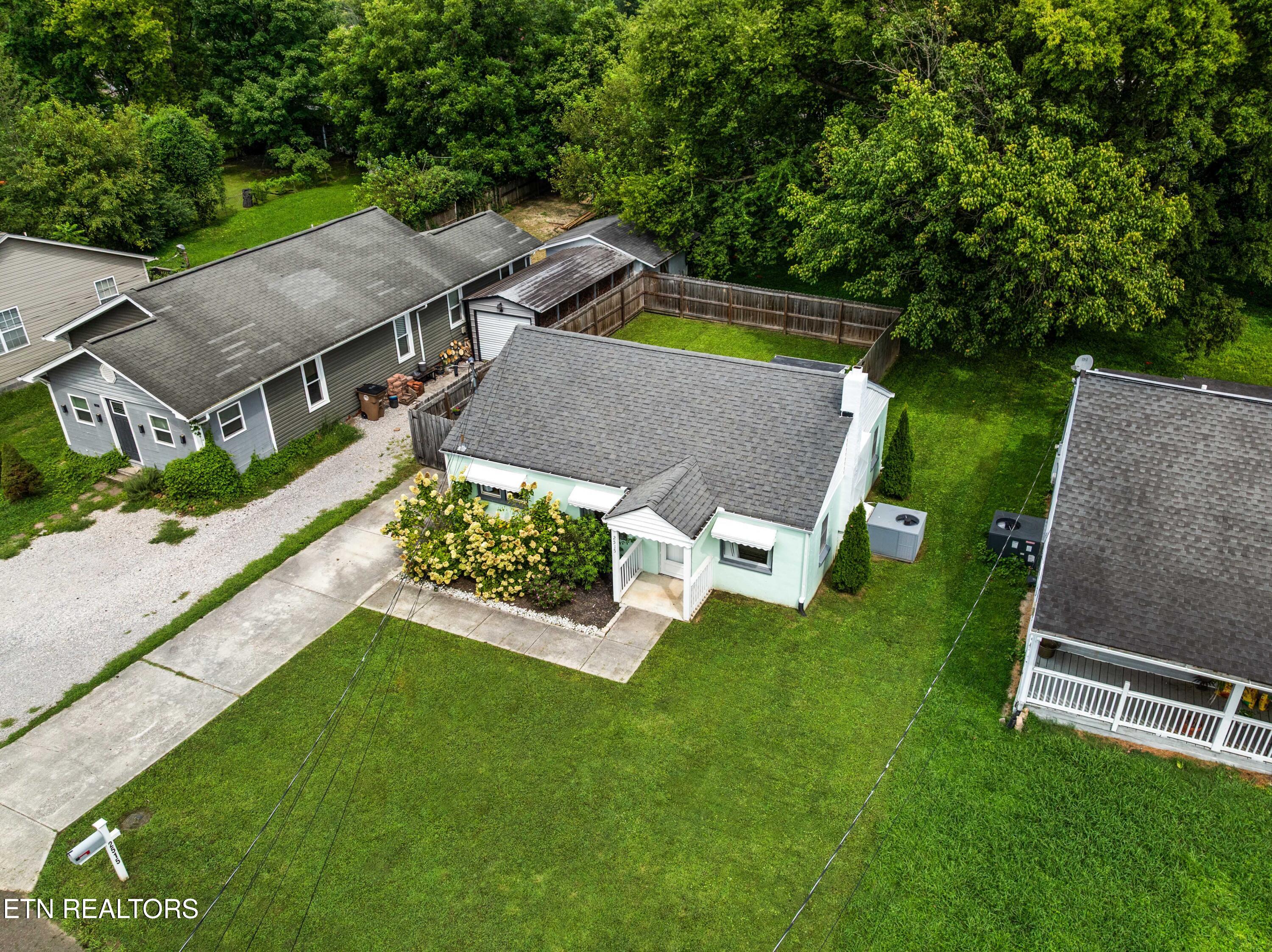2515 Seymour Avenue Knoxville TN 37917