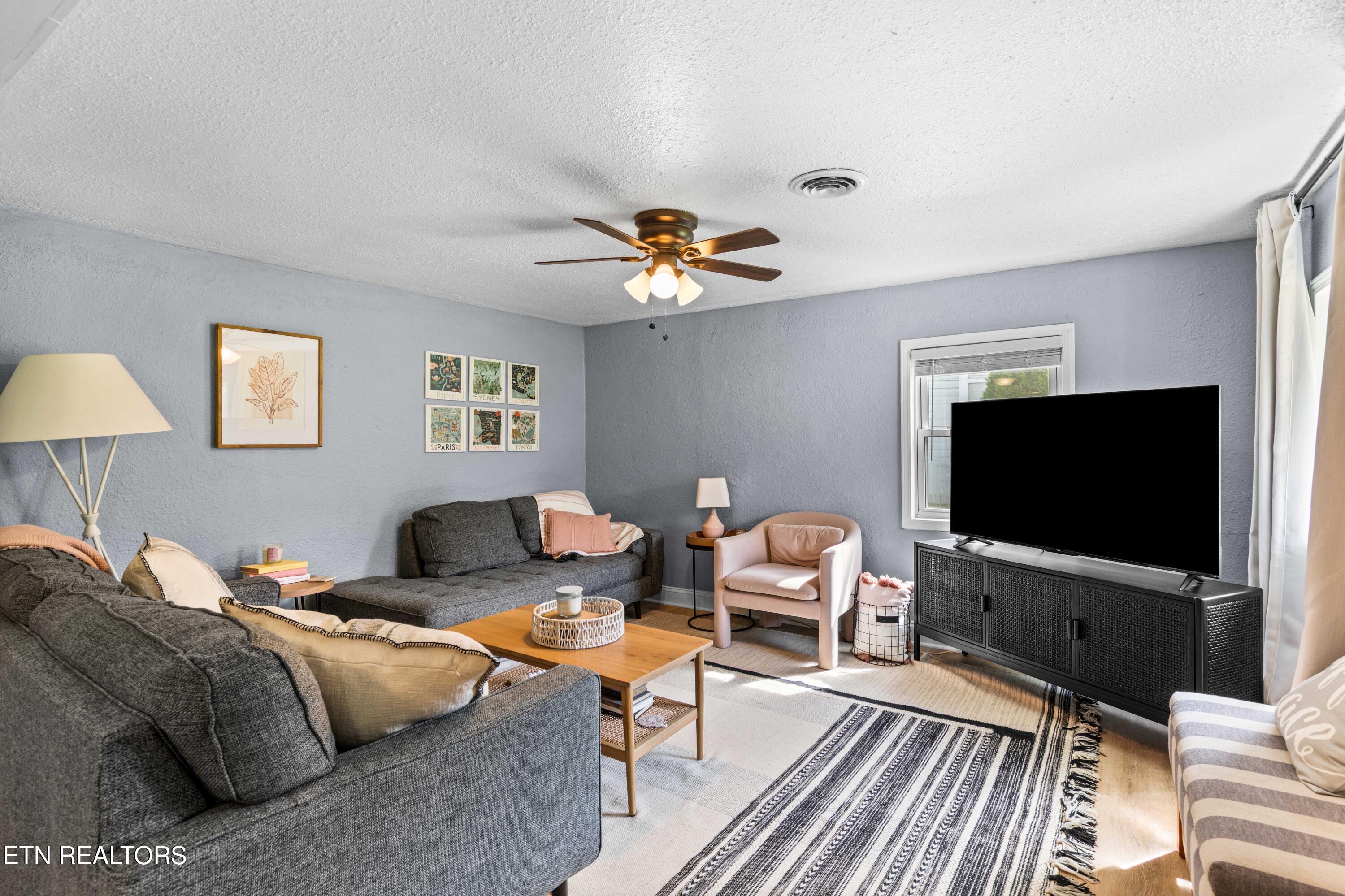 2515 Seymour Avenue Knoxville TN 37917
