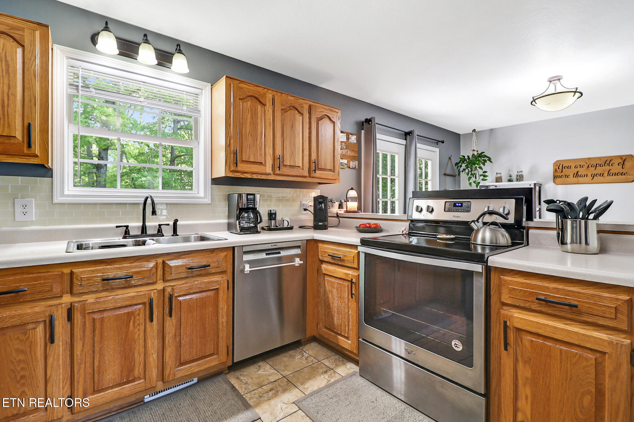 1004 Colony Road Grimsley TN 38565