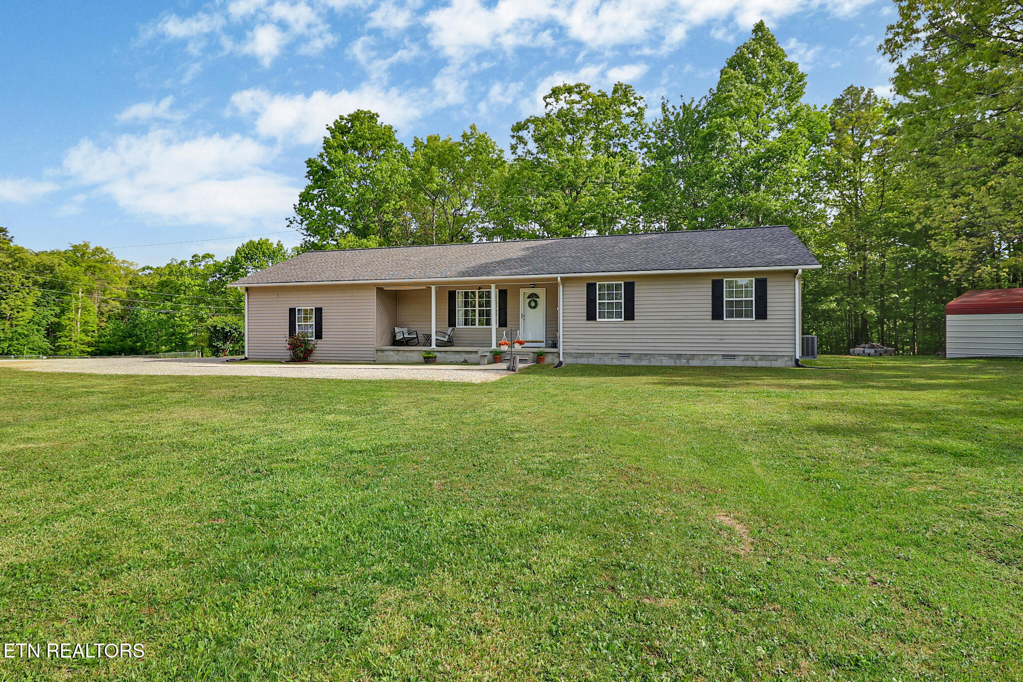 1004 Colony Road Grimsley TN 38565