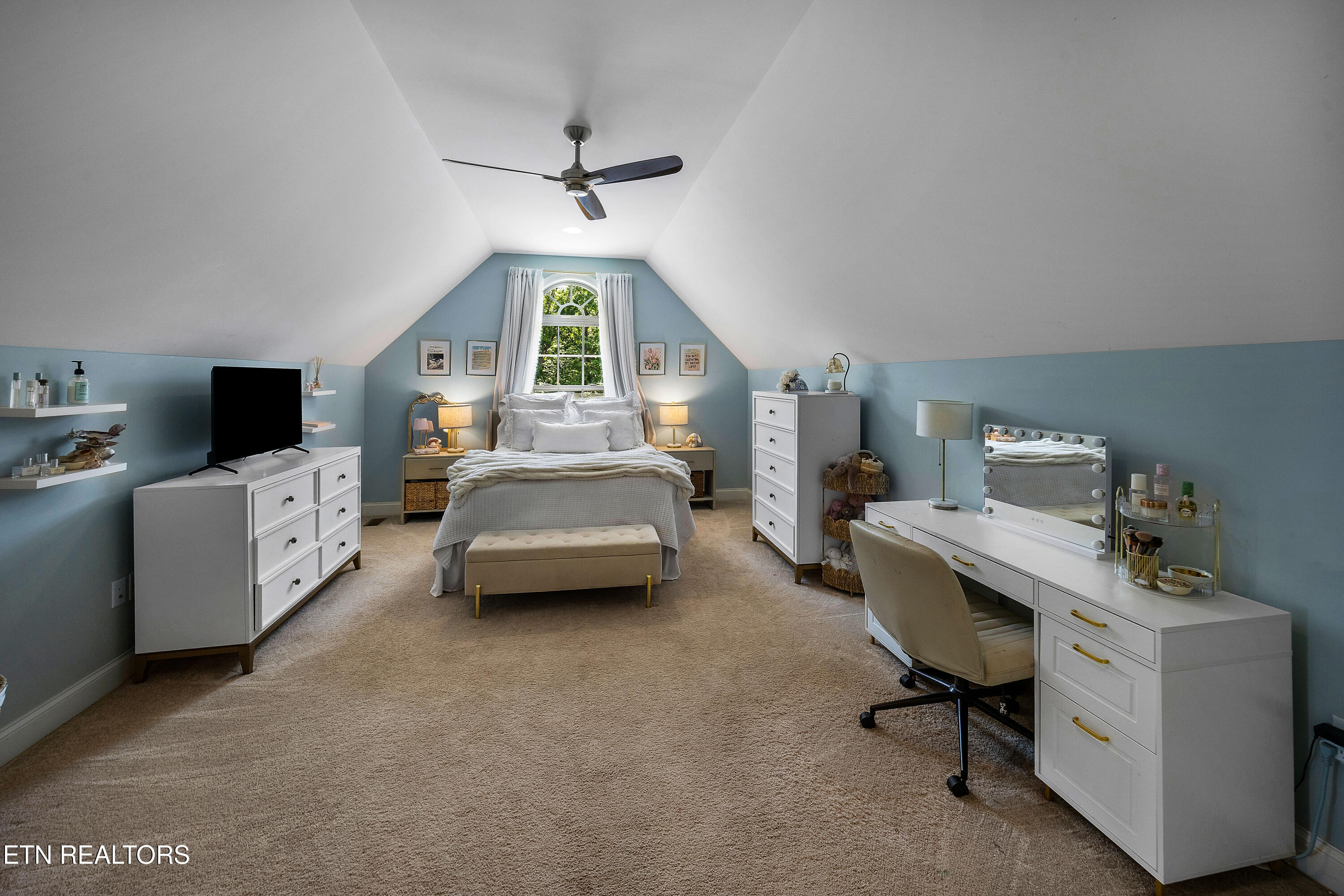 1470 Bronze Lane Knoxville TN 37922